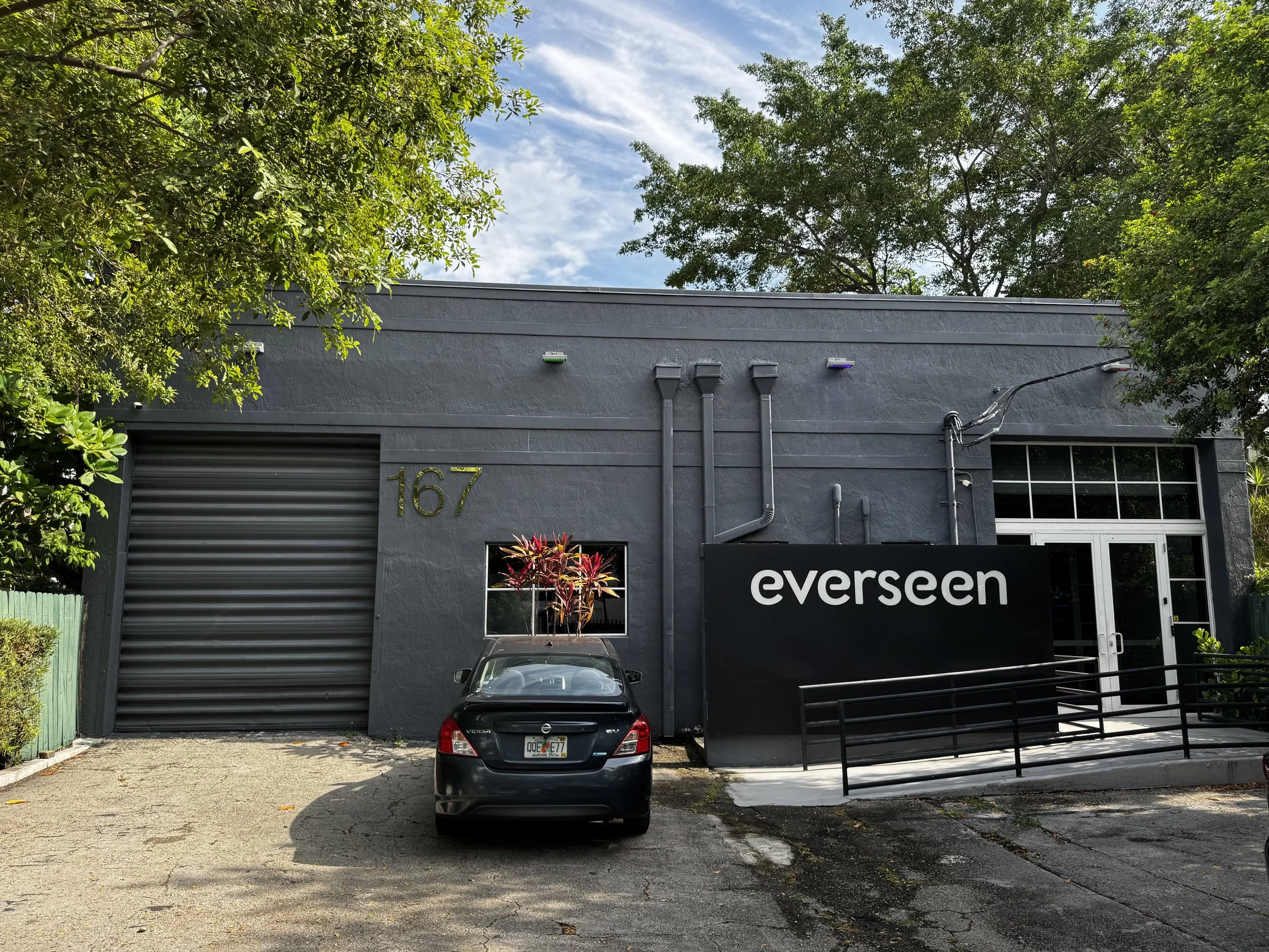 03-building-exterior-loading-bay.jpg