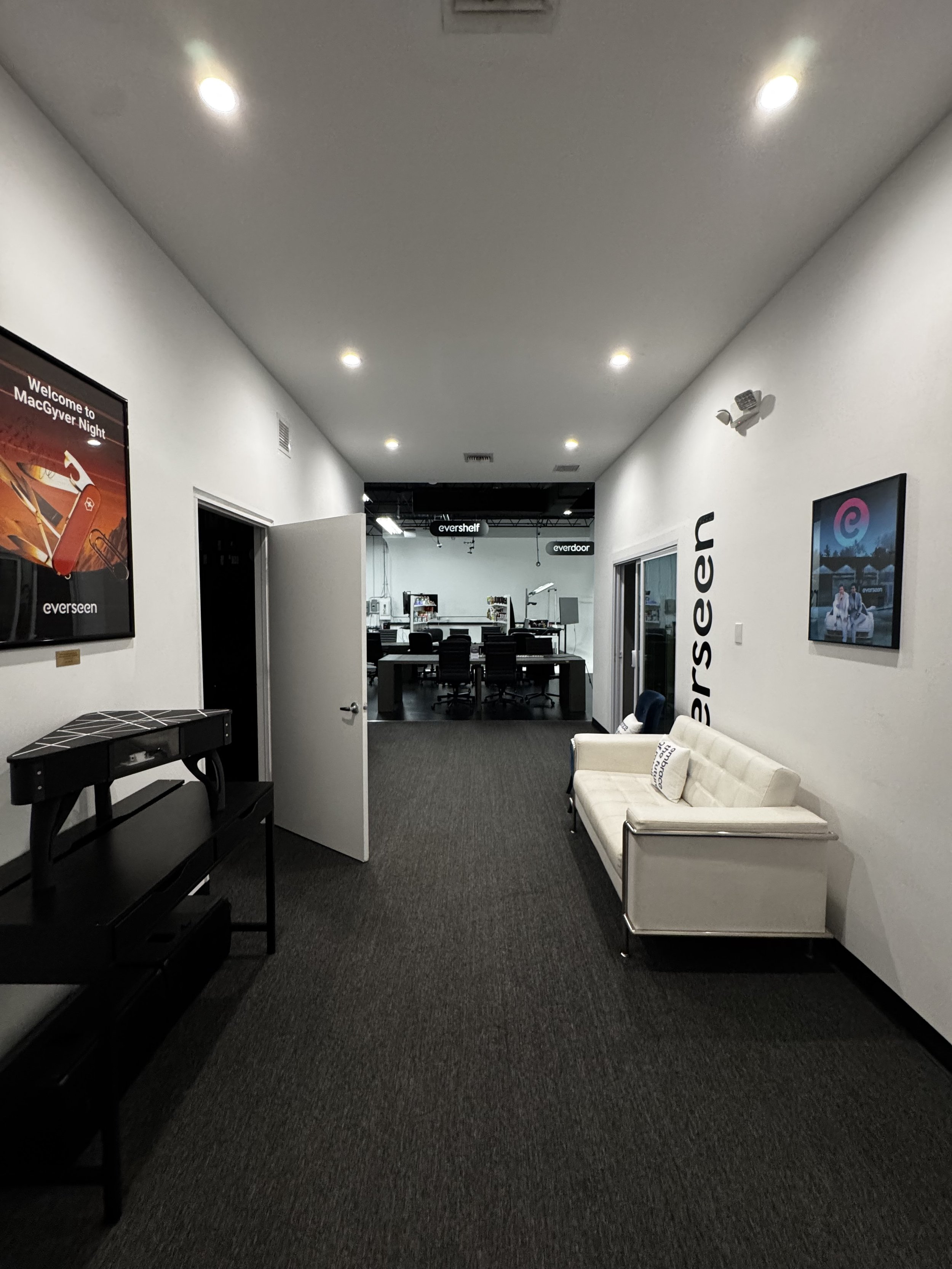 06-reception-lounge-2.jpg