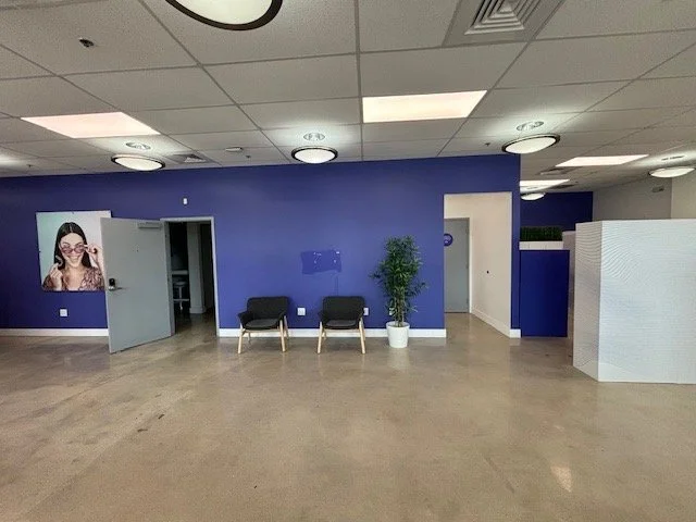 07-interior-waiting.jpg