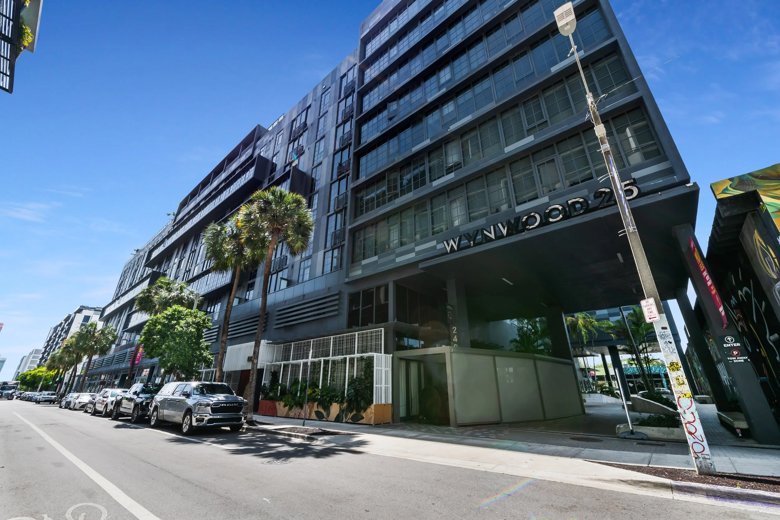 06-wynwood25-frontage.jpg