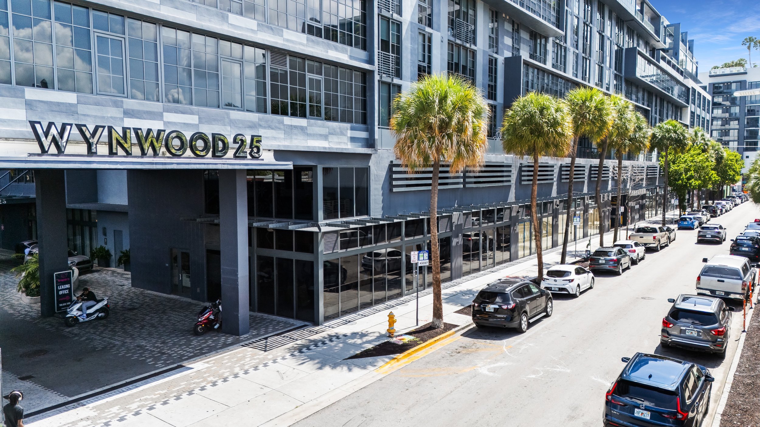 Wynwood 25 Retail | The Center Of The Neighborhood