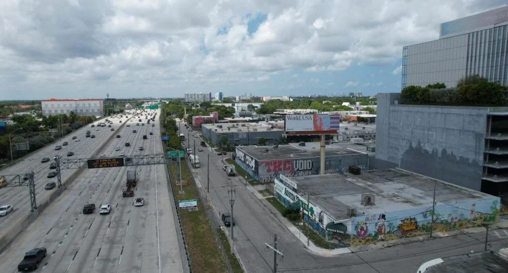 02-billboard-street-view.jpg