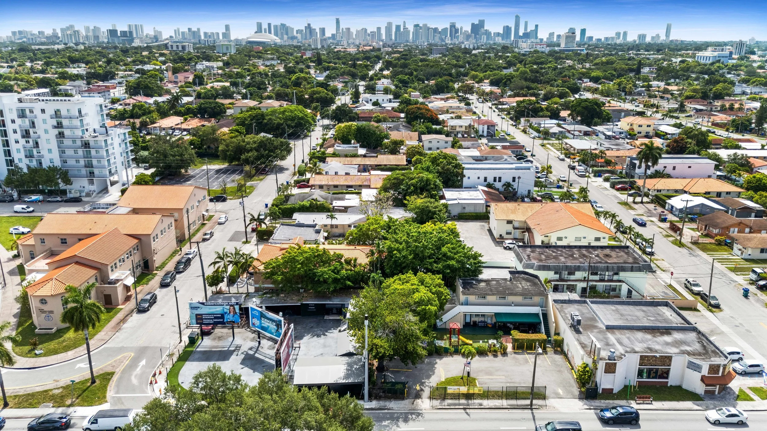 03-corridor-aerial-skyline.jpg