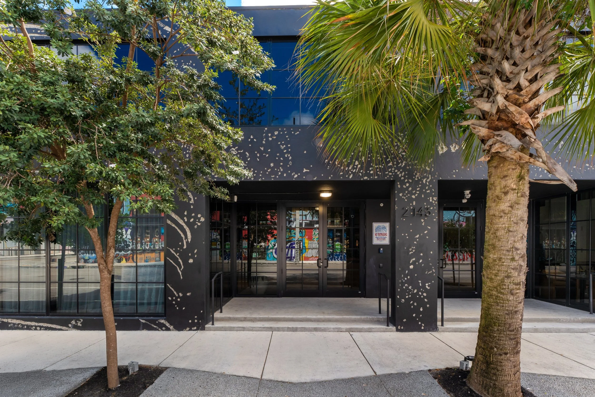 04-building-entrance.jpg