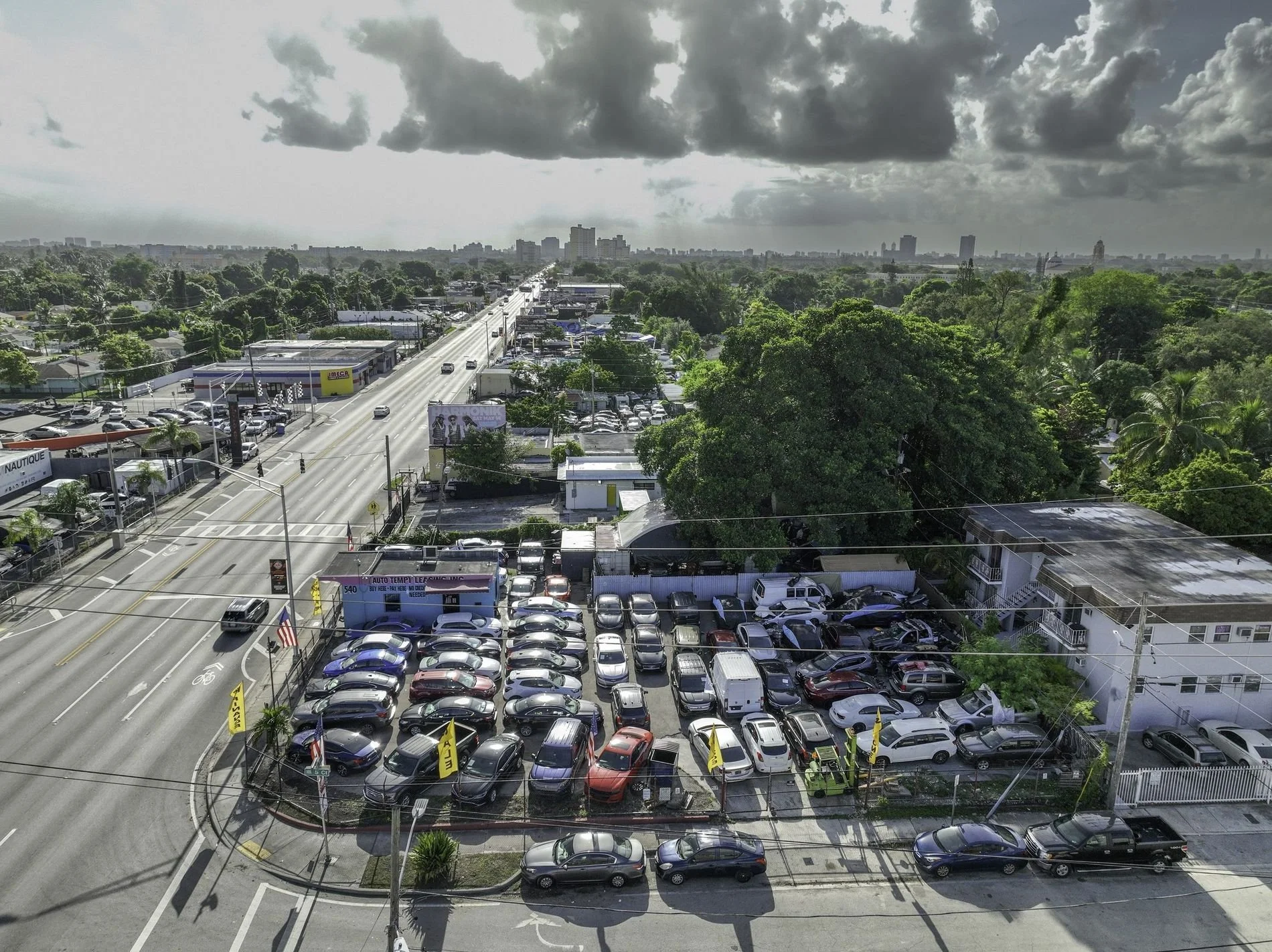 06-aerial-site-east-along-79th-street.jpg