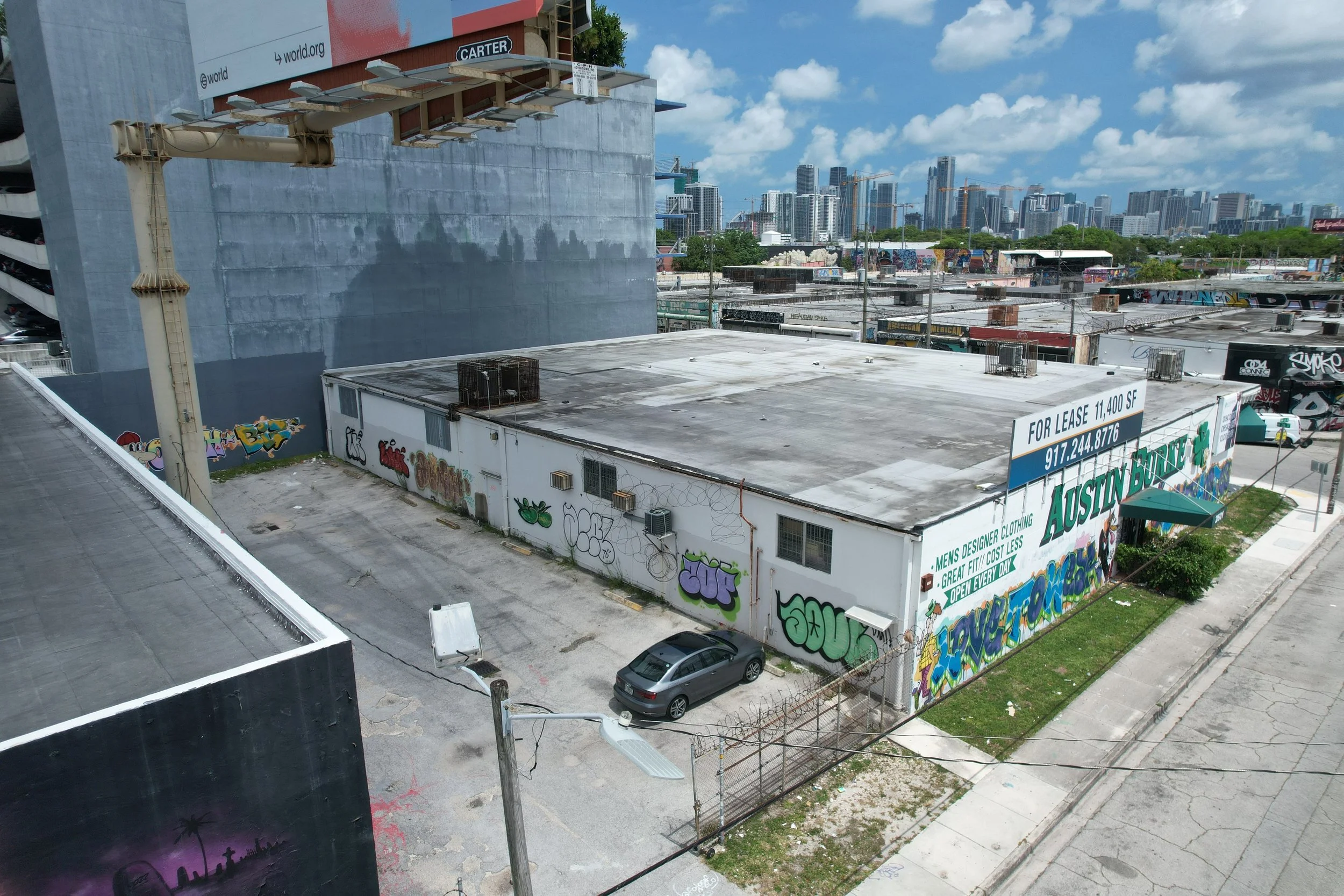 07-gated-parking-and-rear-yard.jpg