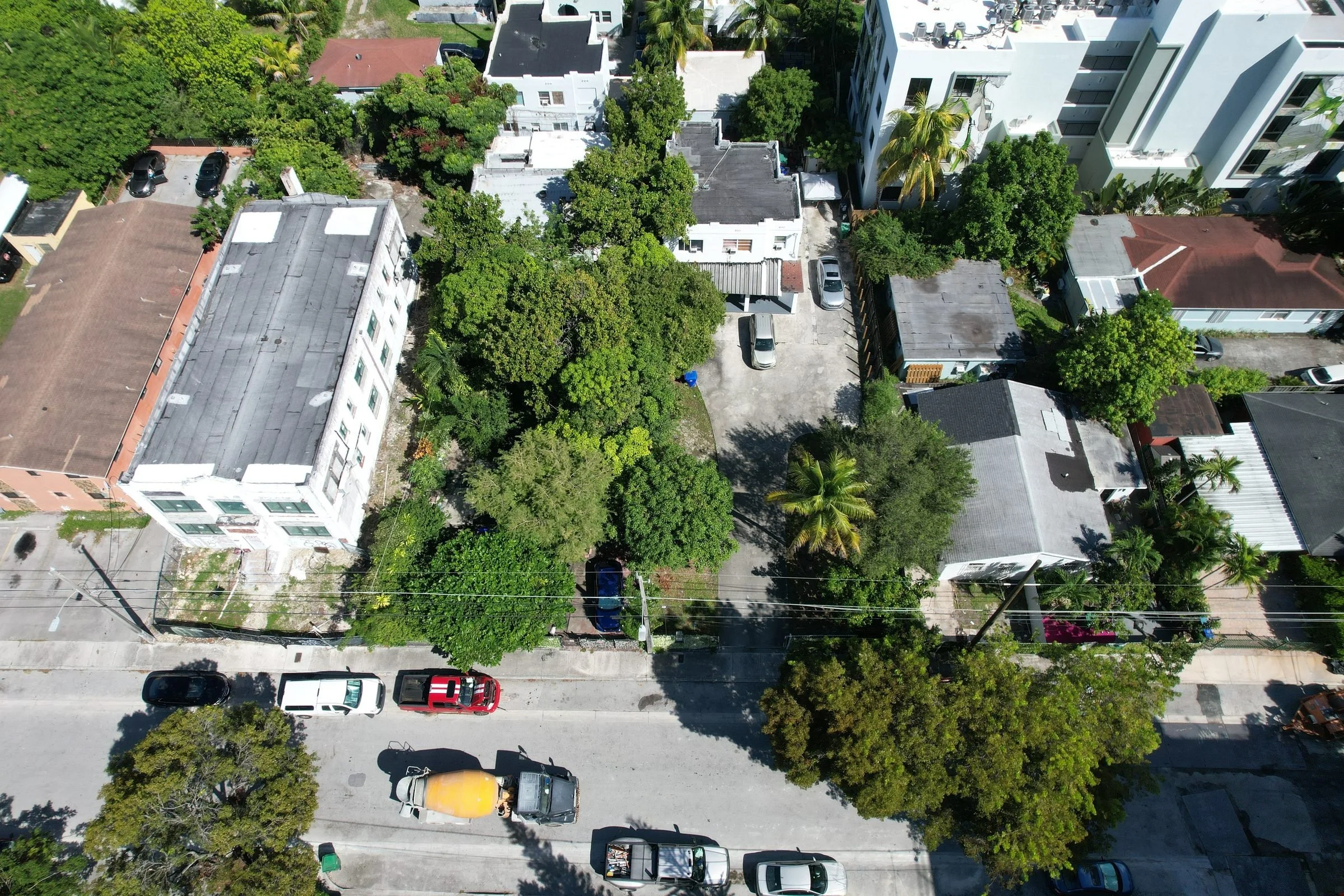 06-aerial-nw-34th-street-frontage.jpg