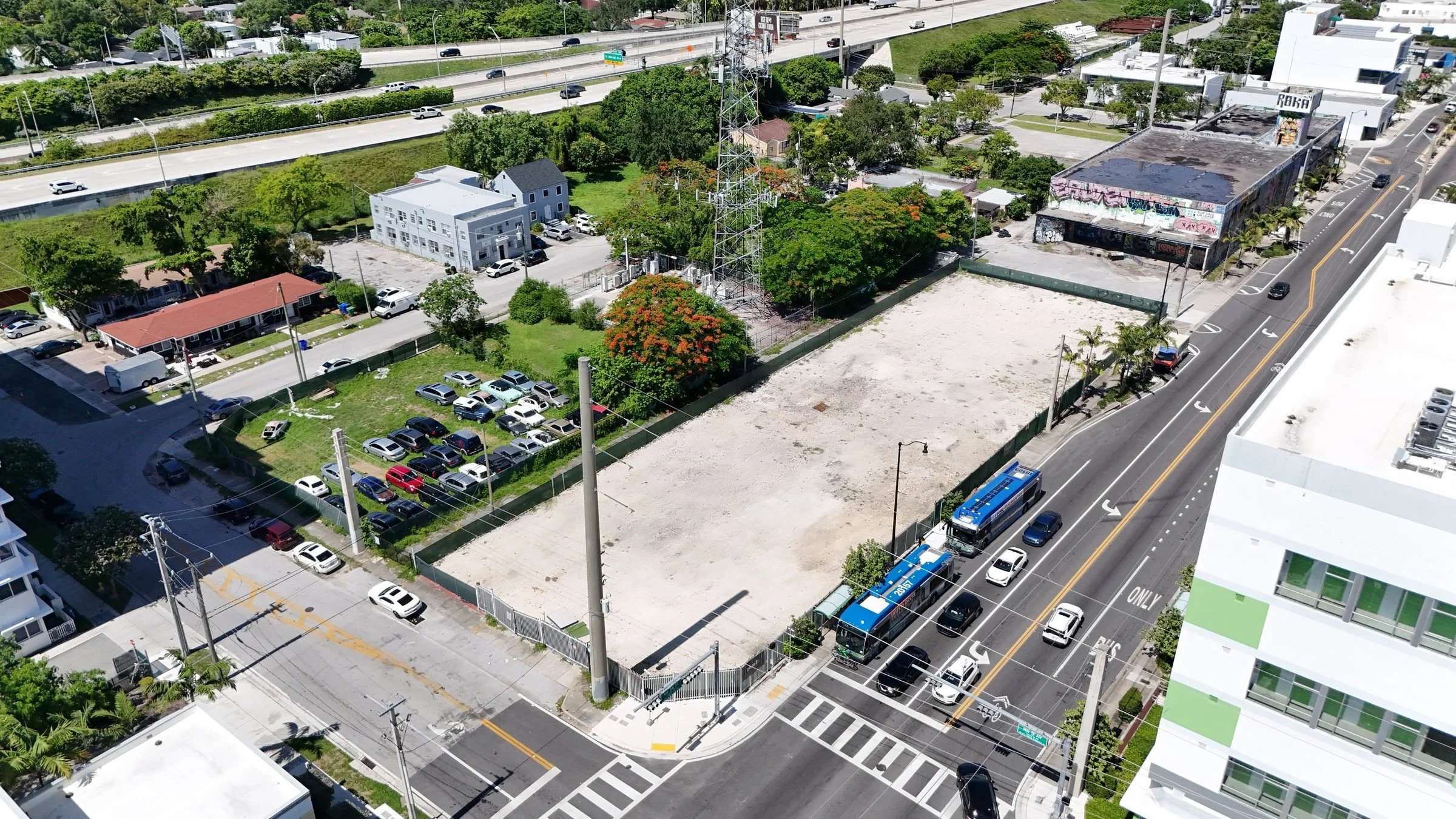 06-site-aerial-toward-i95.jpg