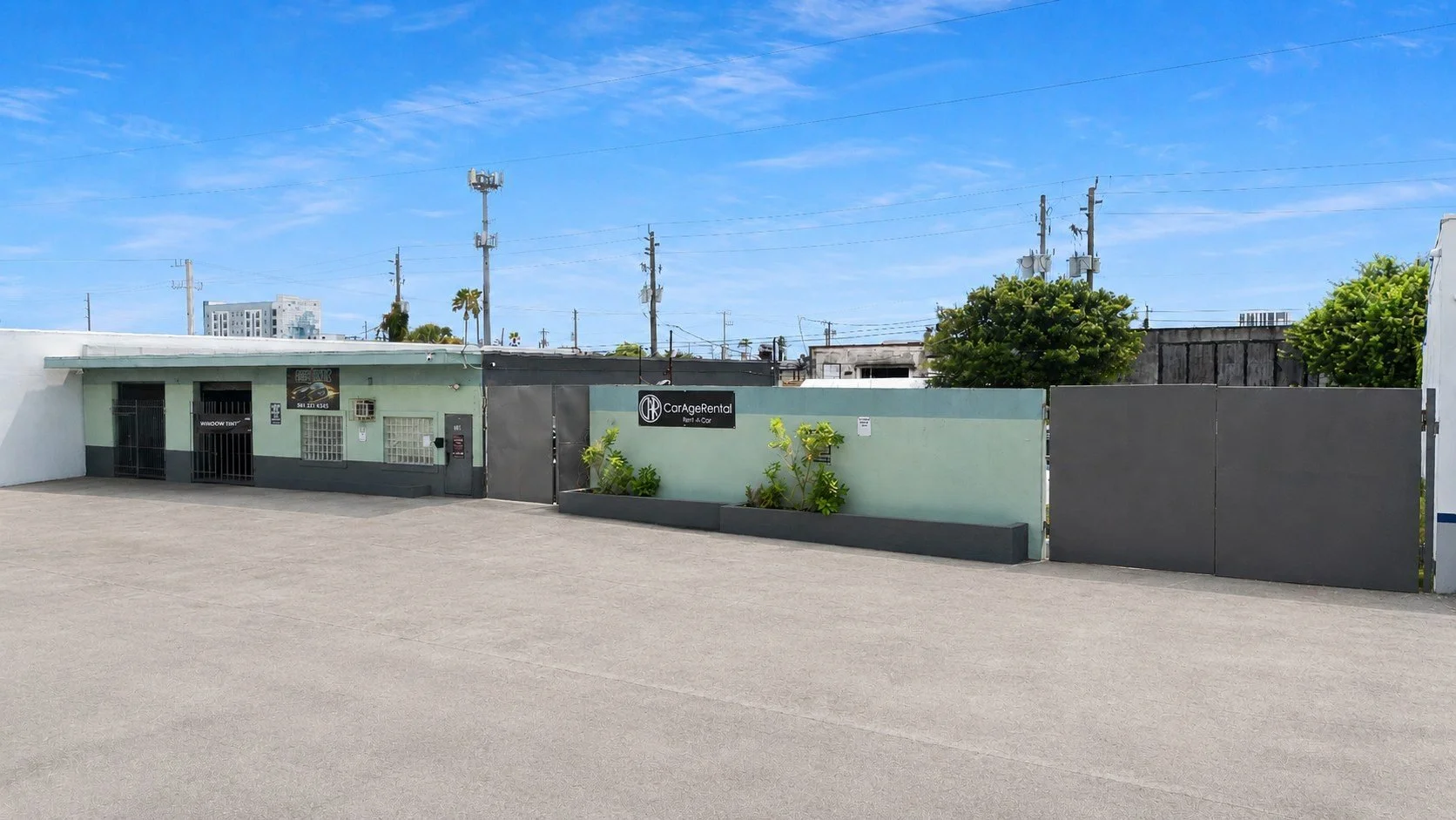 Sistrunk District | Single-Tenant Small Bay Industrial