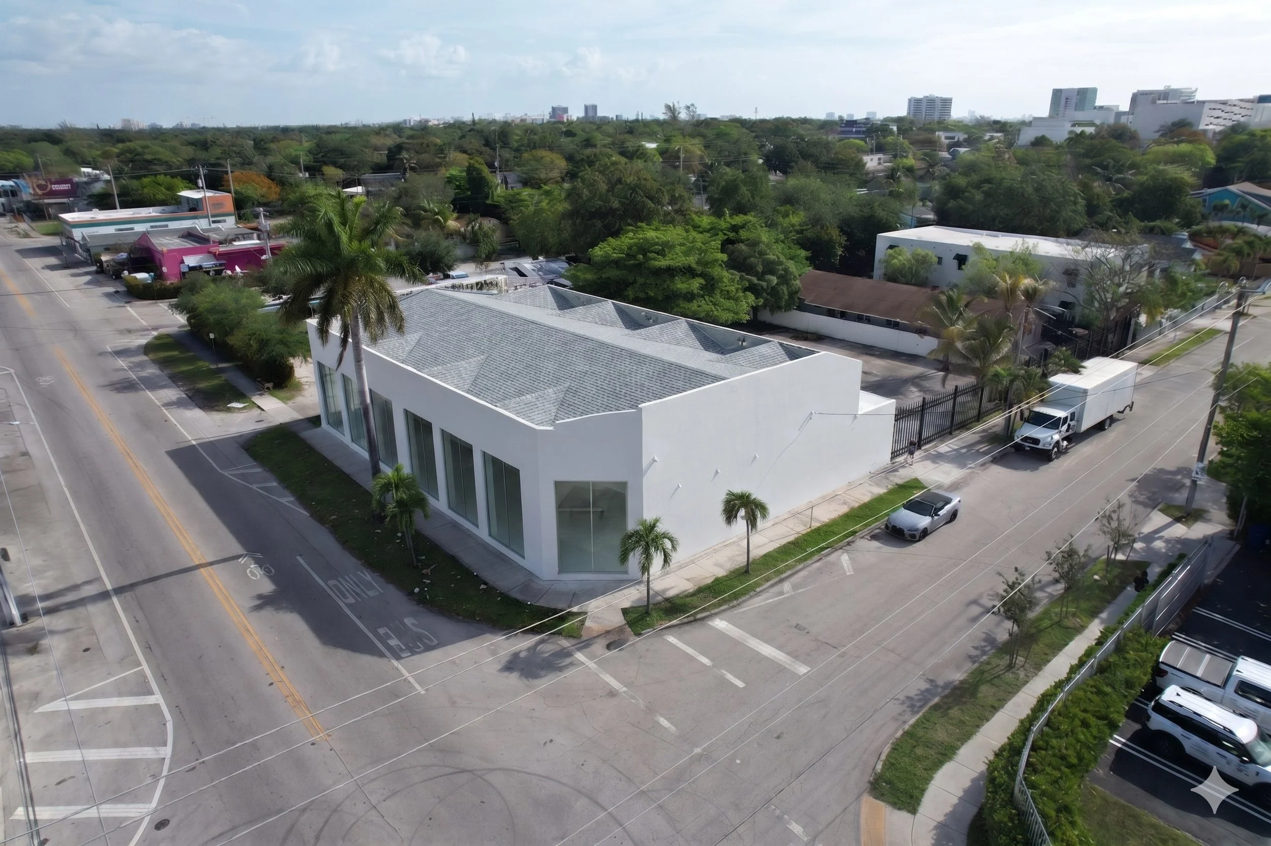 02-corner-exterior-nw-39th-st.jpg