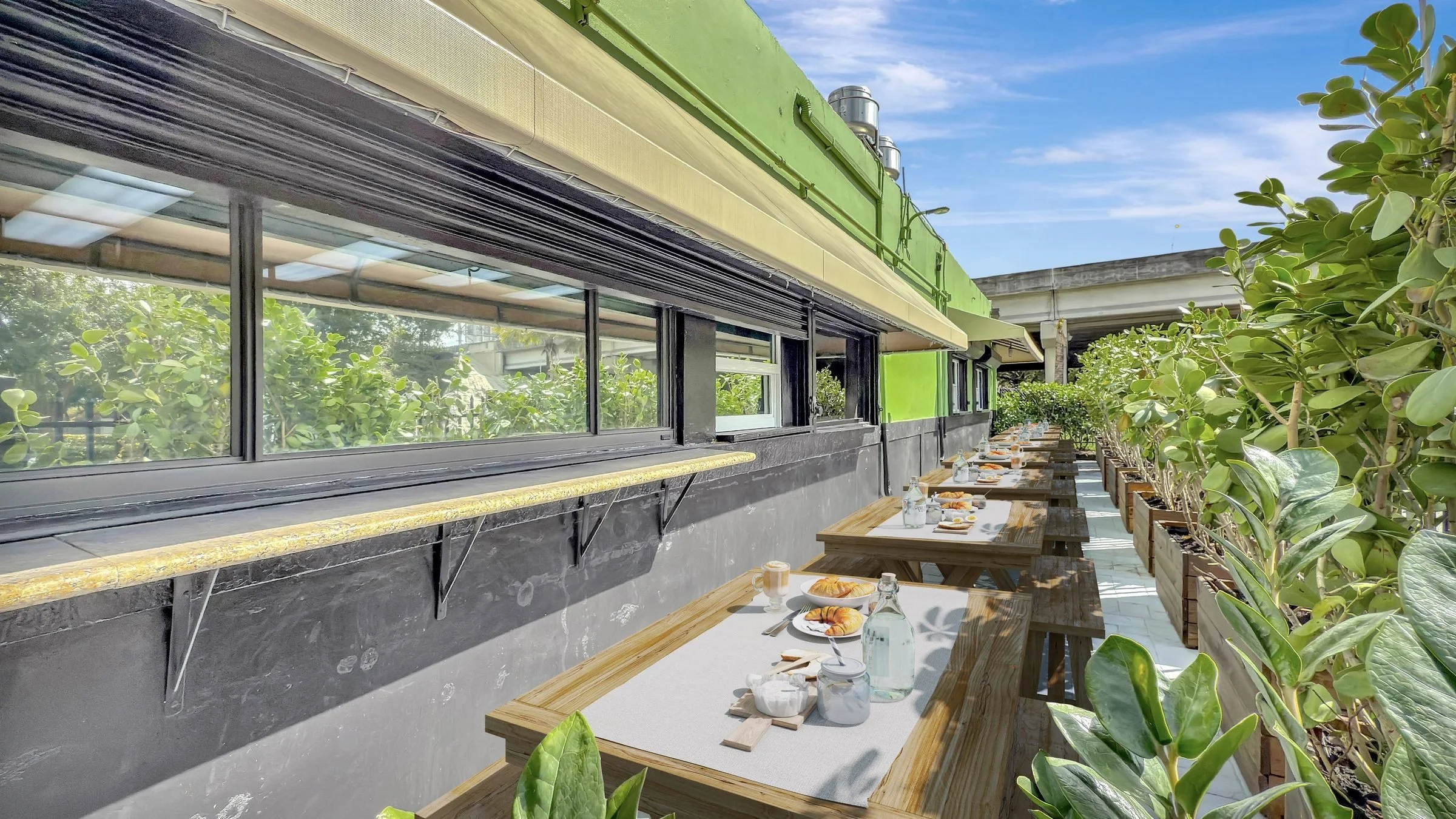 06-covered-outdoor-seating.jpg