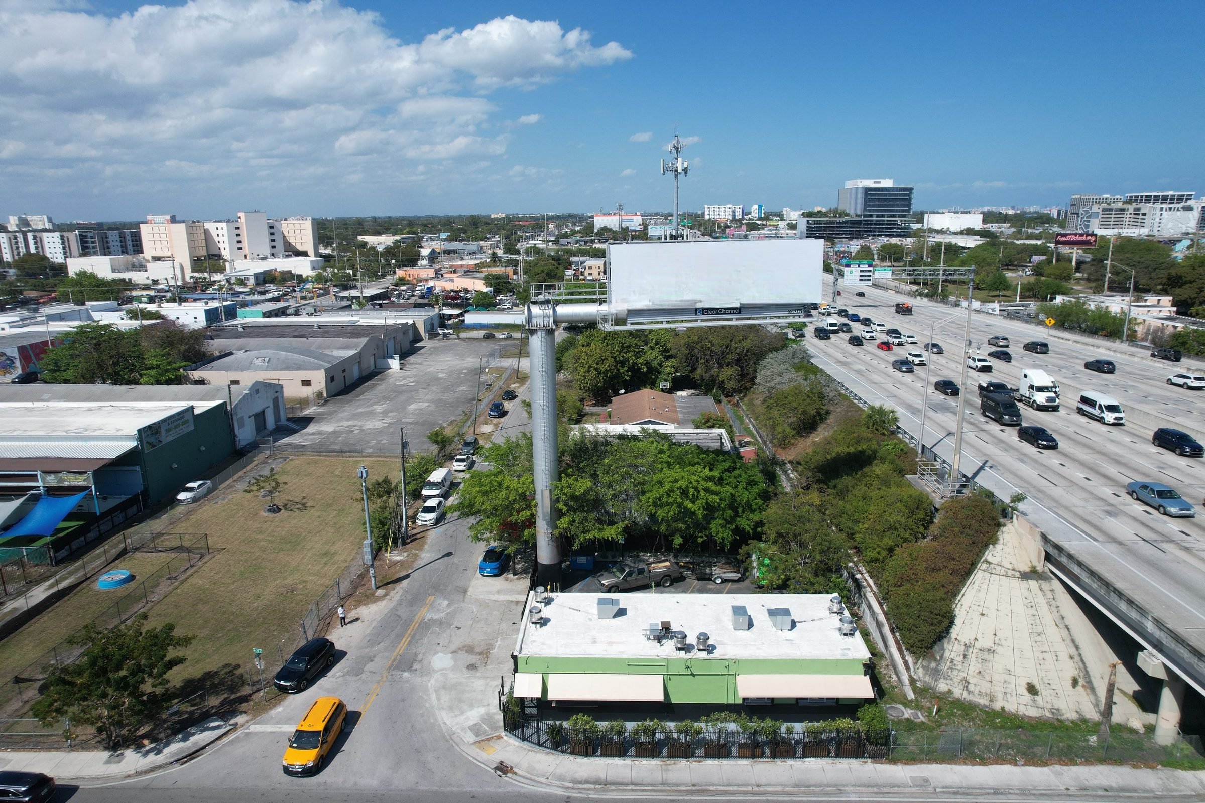 Central Miami Commissary Kitchen | Turnkey 1,560 SF Freestanding Building For Sale