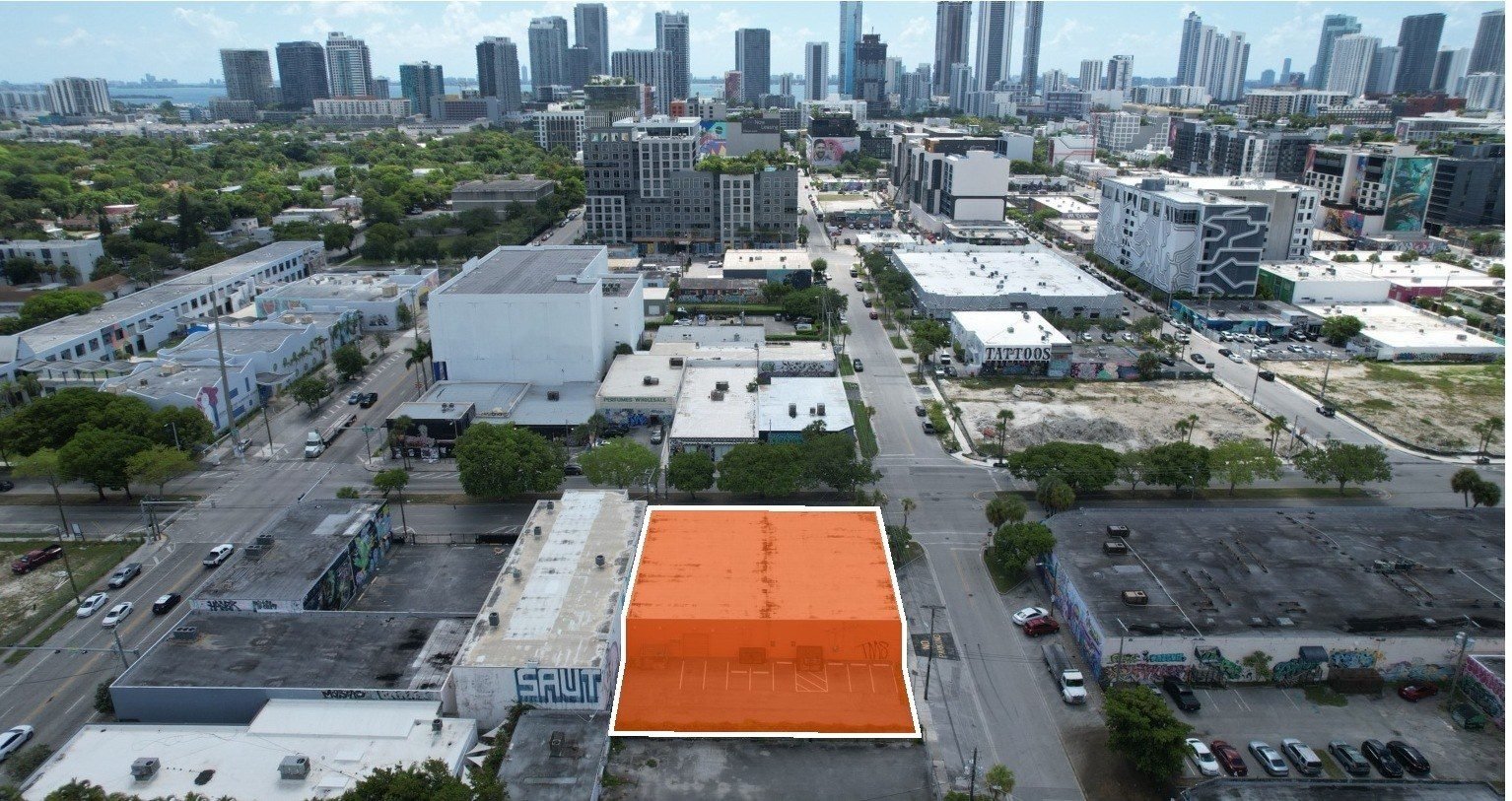 03-aerial-property-outlined-downtown-skyline.jpg