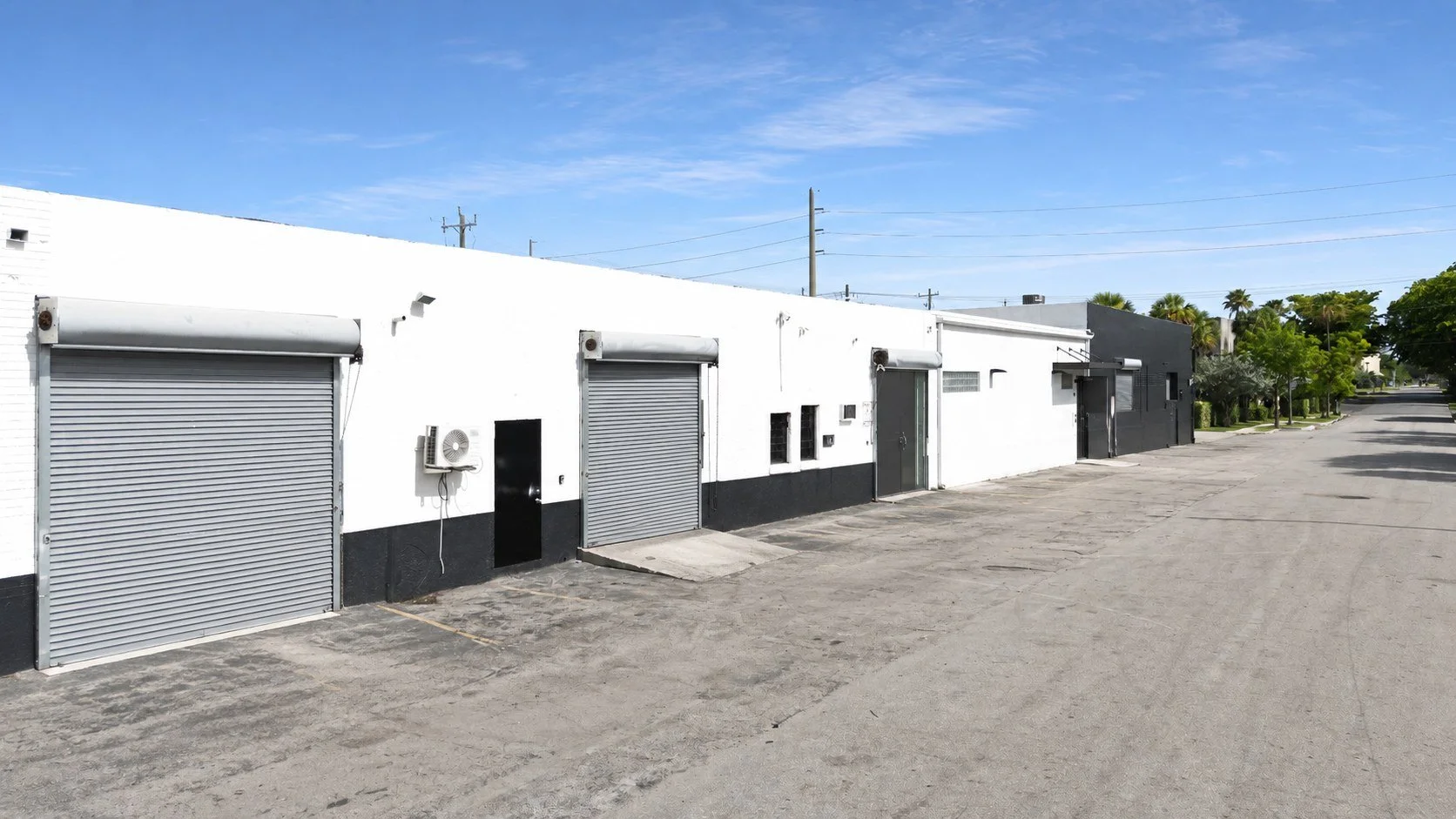 02-drive-thru-bays.jpg