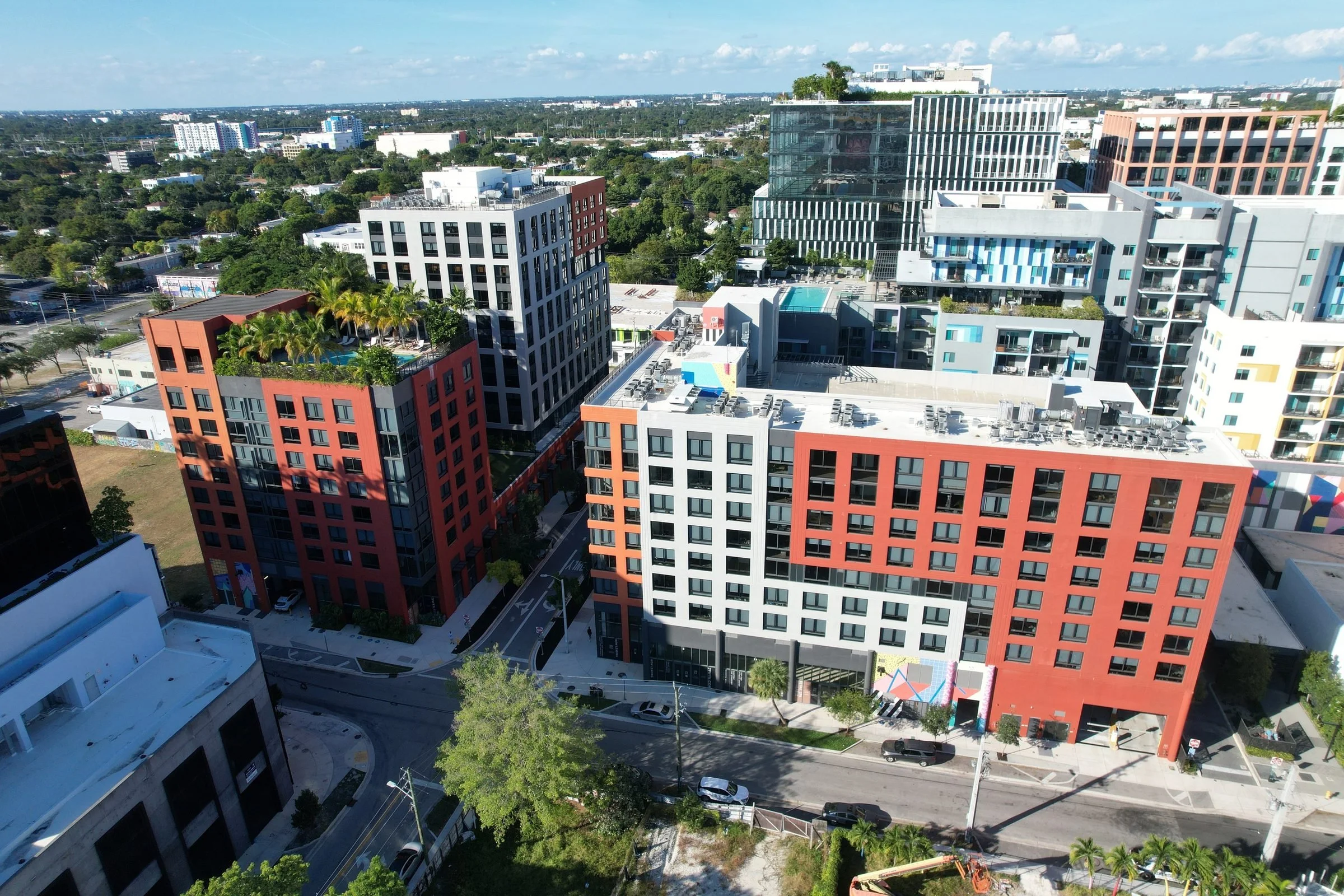 02-aerial-east-building-retail-frontage.jpg