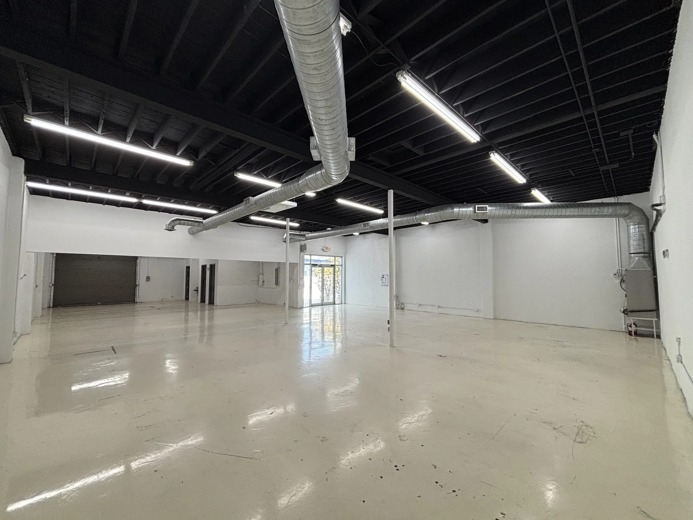 04-interior-open-space.jpg