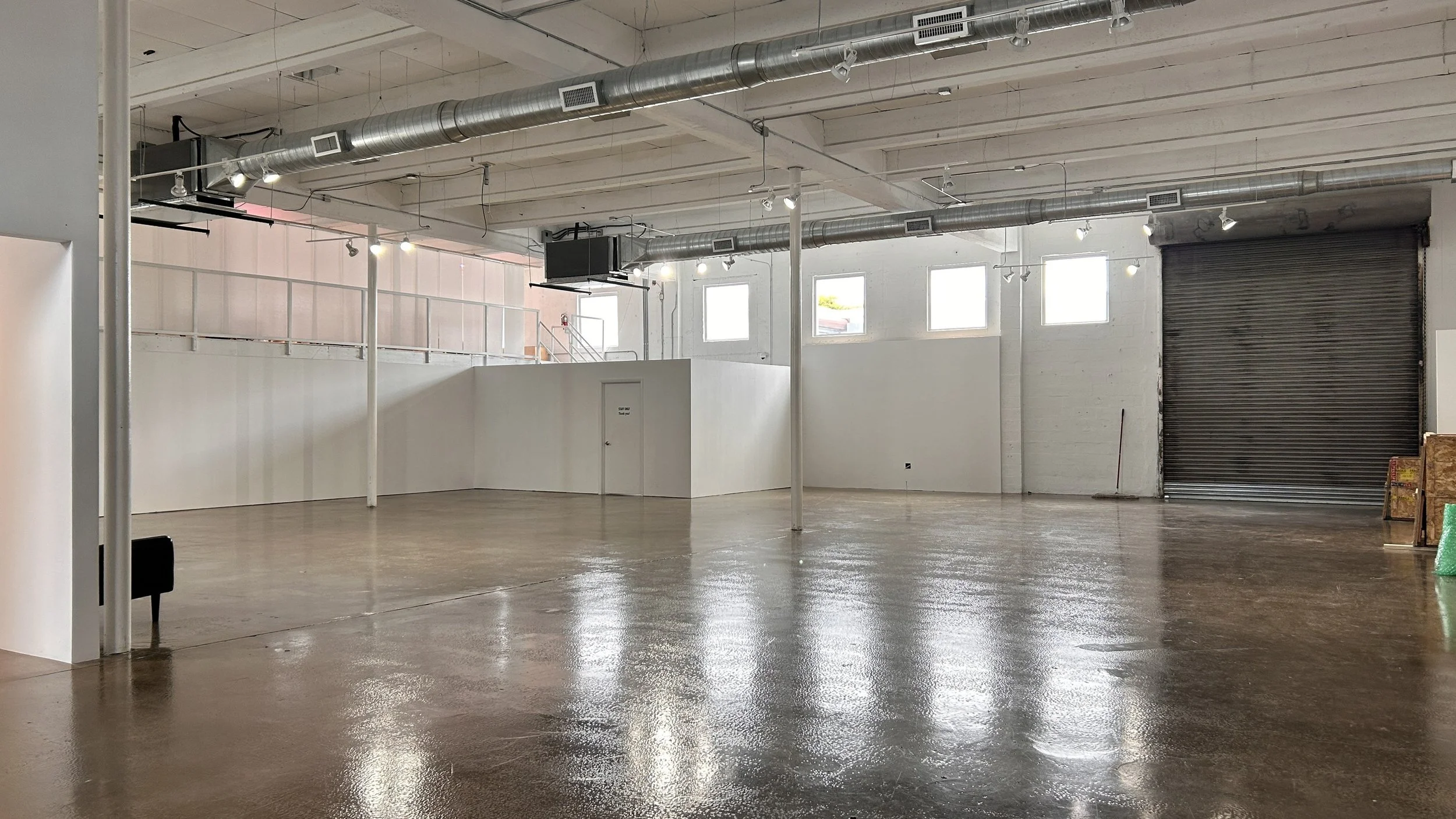 06-interior-loading-bay-roll-up.jpg