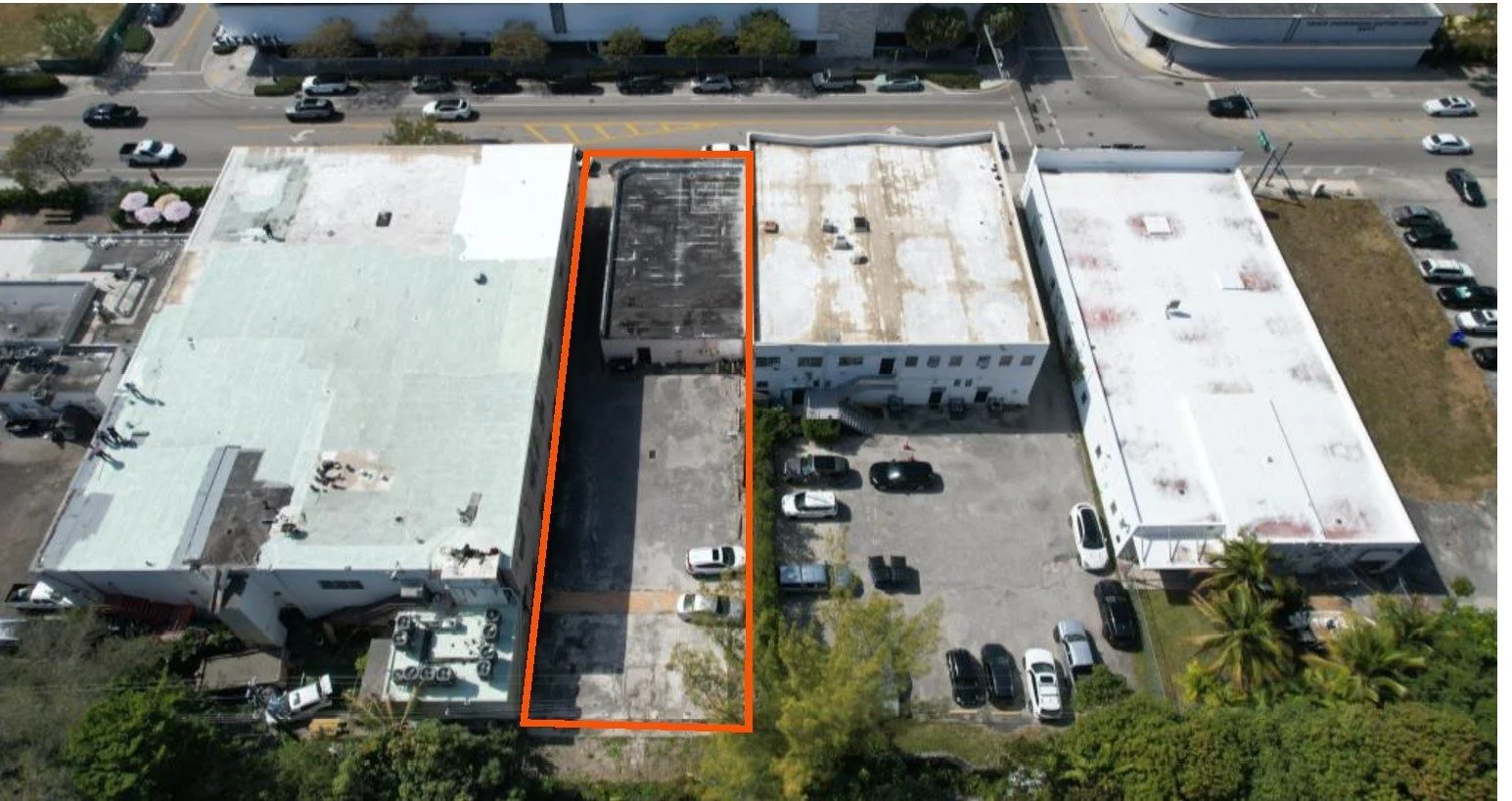 03-aerial-close-up-parcel-and-rear-yard.jpg