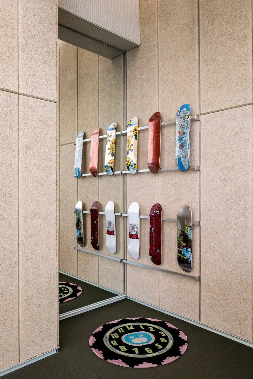 https___hypebeast.com_image_2022_10_billionaire-boys-club-new-miami-flagship-opening-12.jpg