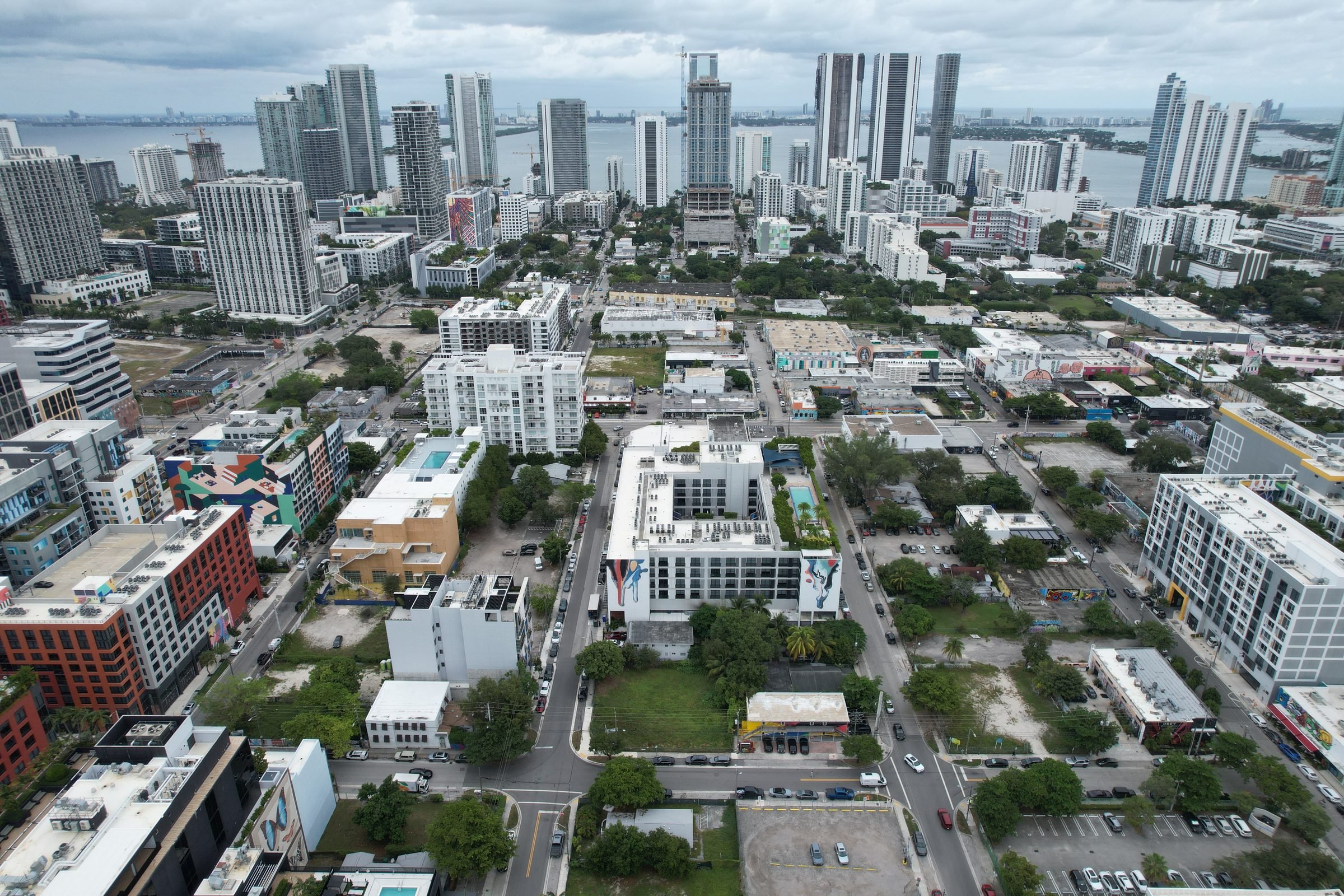 04-wide-aerial-skyline.jpg
