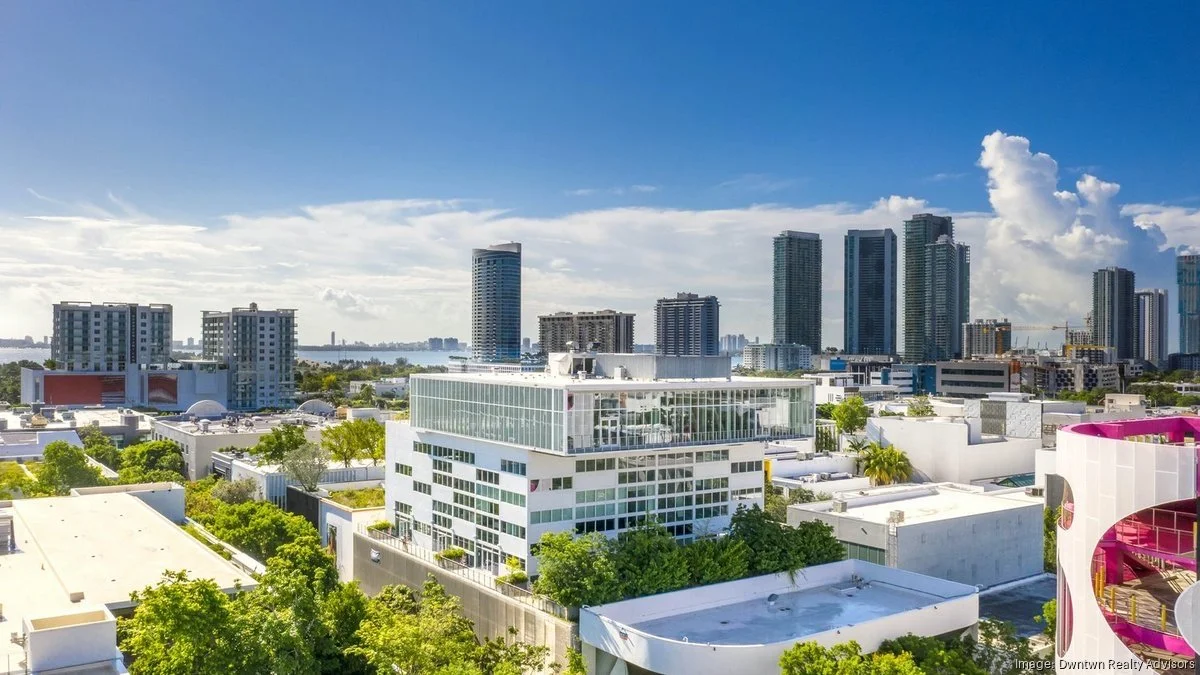 sfbj-design-41-72m-web.jpg