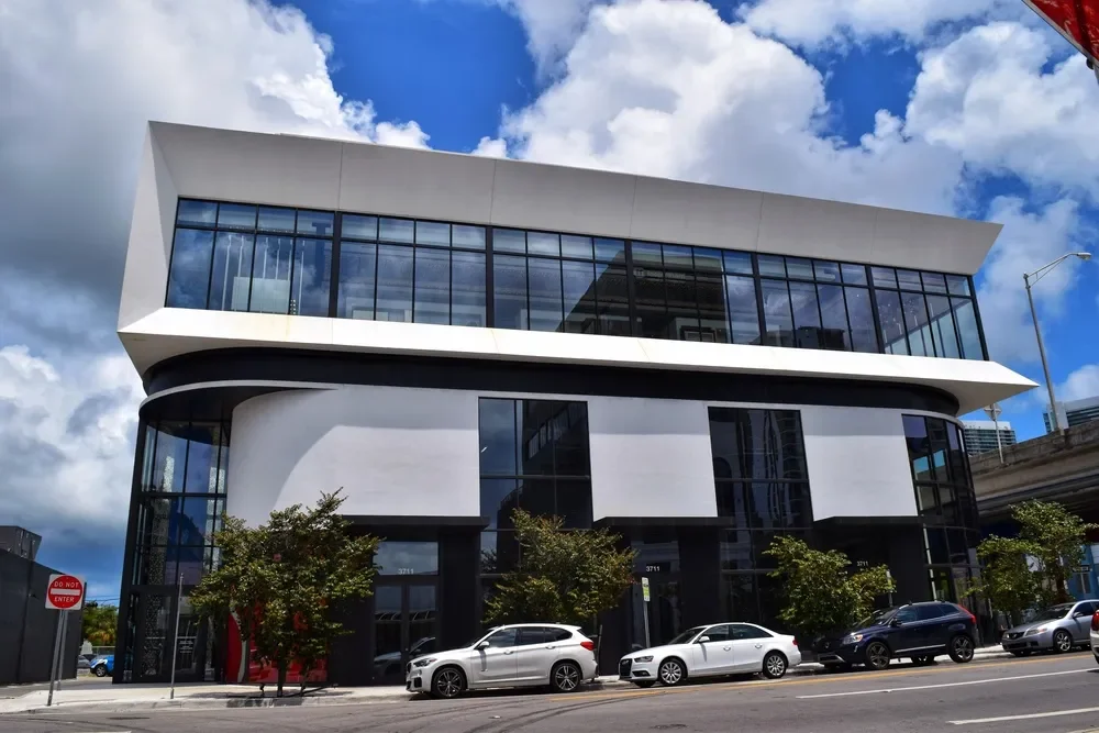 3711-ne-second-ave-exterior.webp