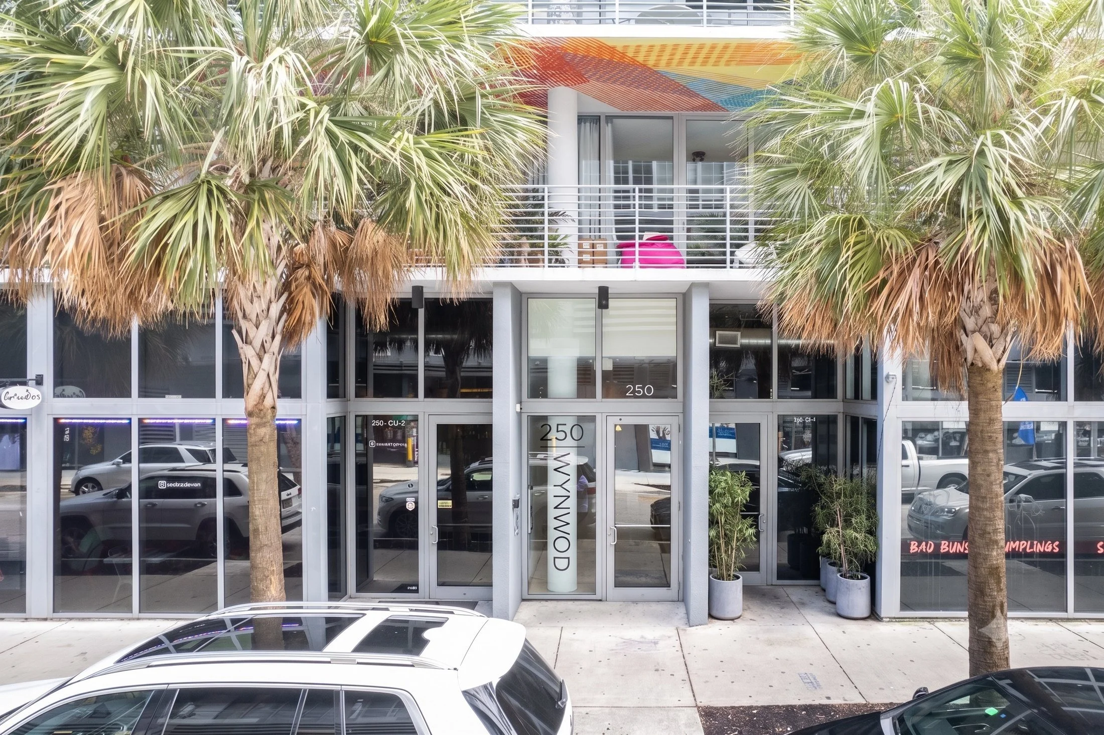 05-250-wynwood-entrance.jpg