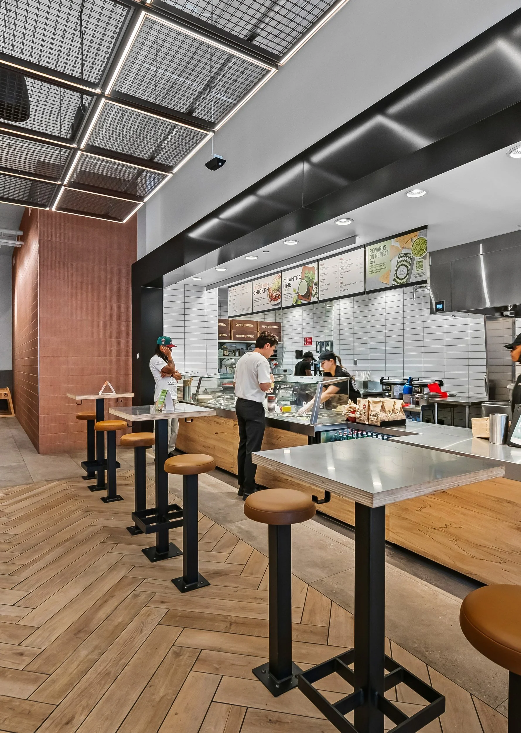 12-chipotle-interior.jpg