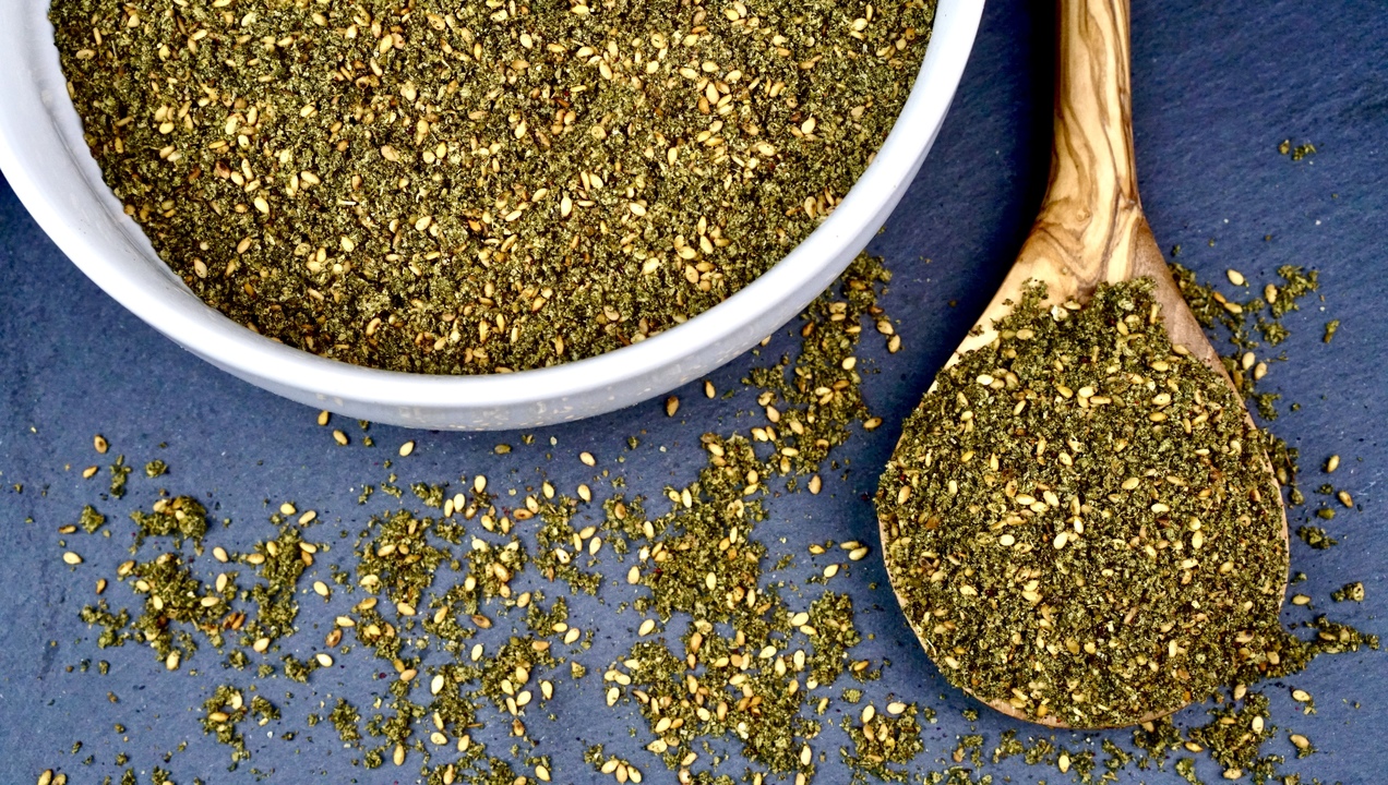In fact, in the Middle East za’atar has always been linked to improved cognitive performance as a result of tangible mood and memory enhancing properties. Traditionally, za’atar is in fact eaten before exams.