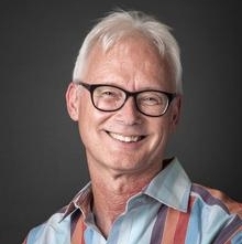 Dr.Peter-Morris-1154211-220.jpeg