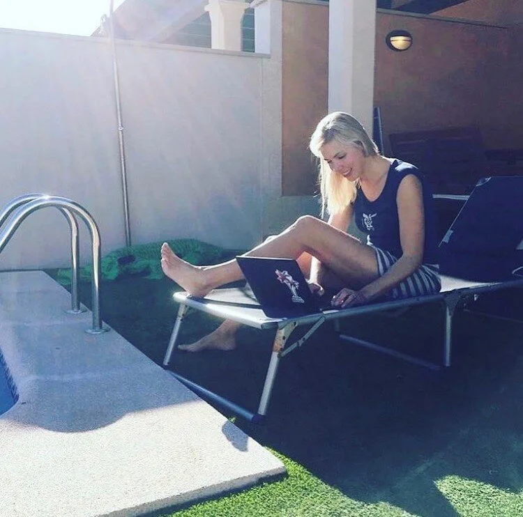 digital nomad Gabi.jpg