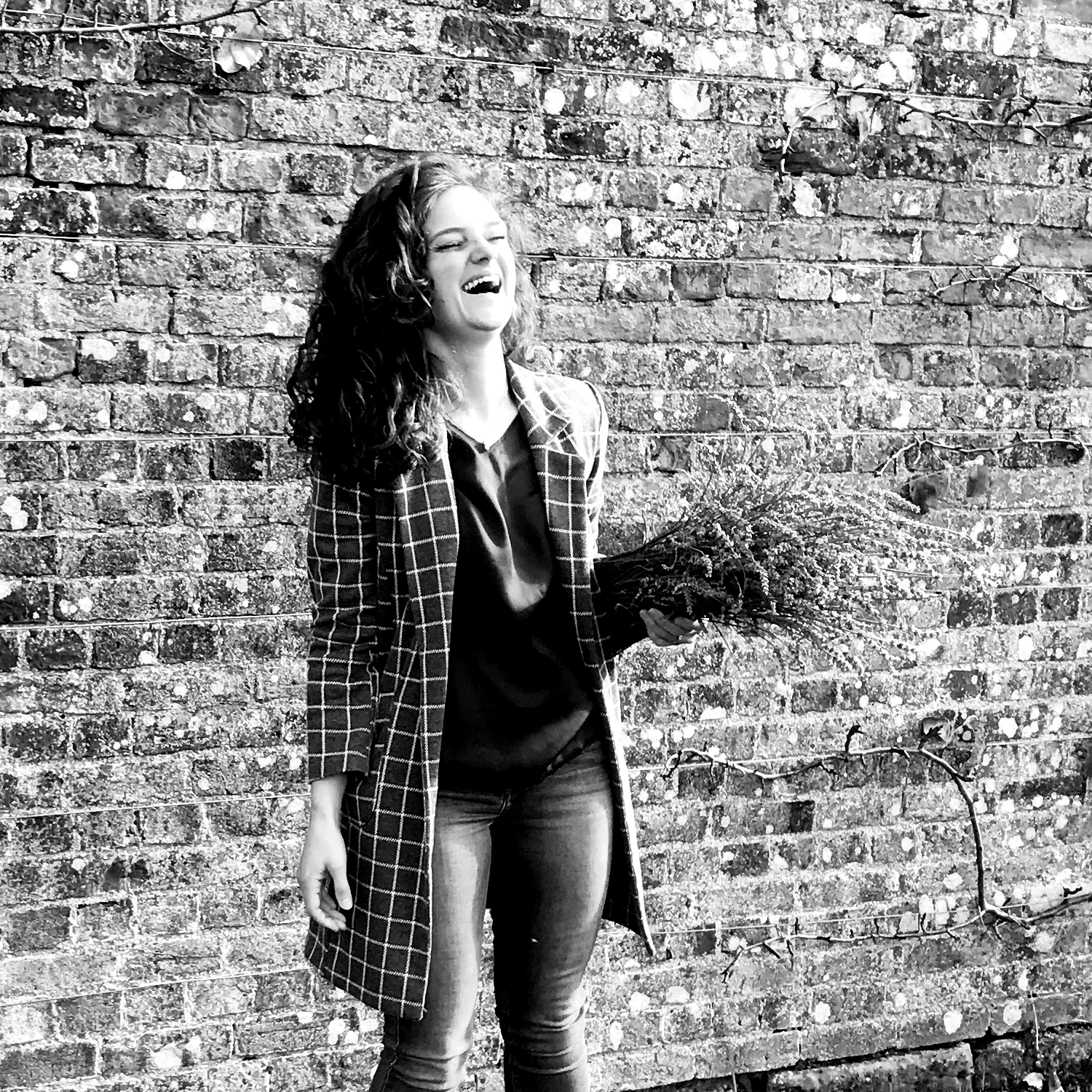 SOPHIE FENTON - EVENT COORDINATOR