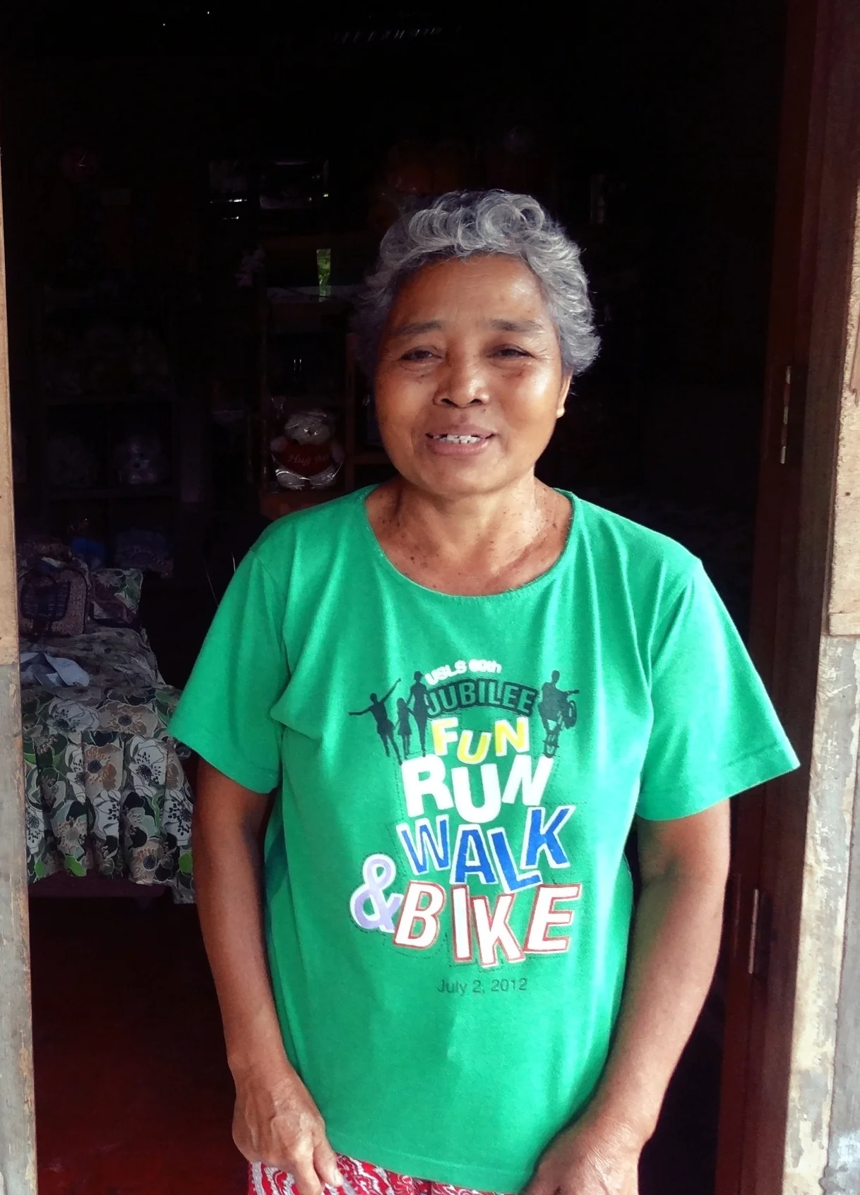 Talking Sustainable Livelihoods with women's association member Helen Cristobal
