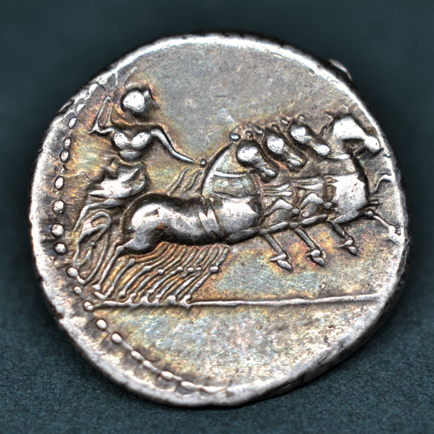 ANONYMOUS SILVER DENARIUS, 86 BC.
