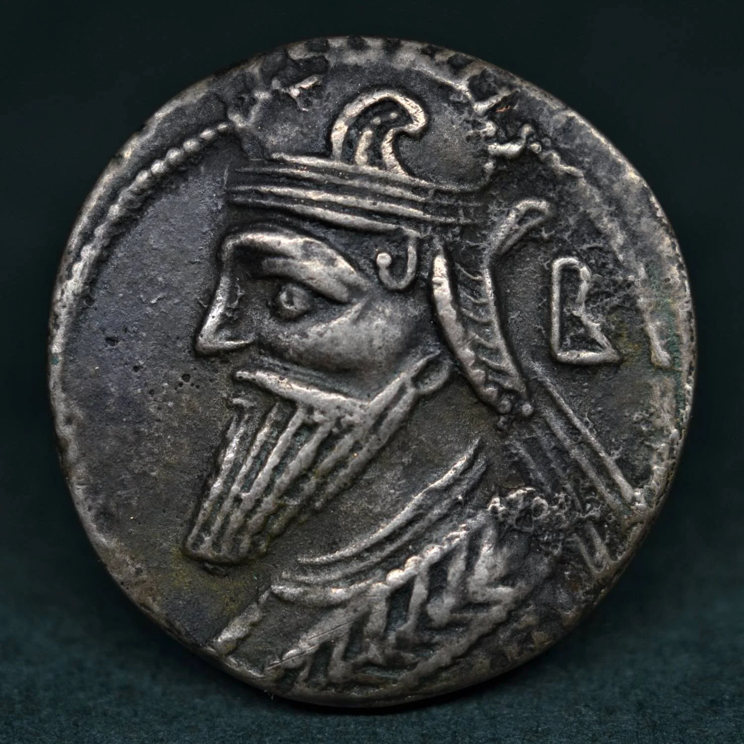 SILVER PARTHIAN TETRADRACHM OF VOLOGASES IV, AD 151.