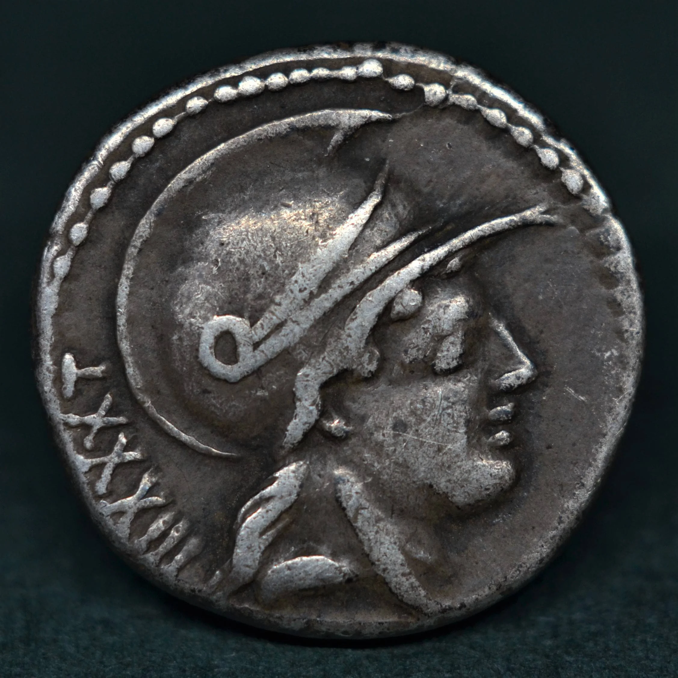SILVER DENARIUS OF P. SATRIENUS, 77 BC.