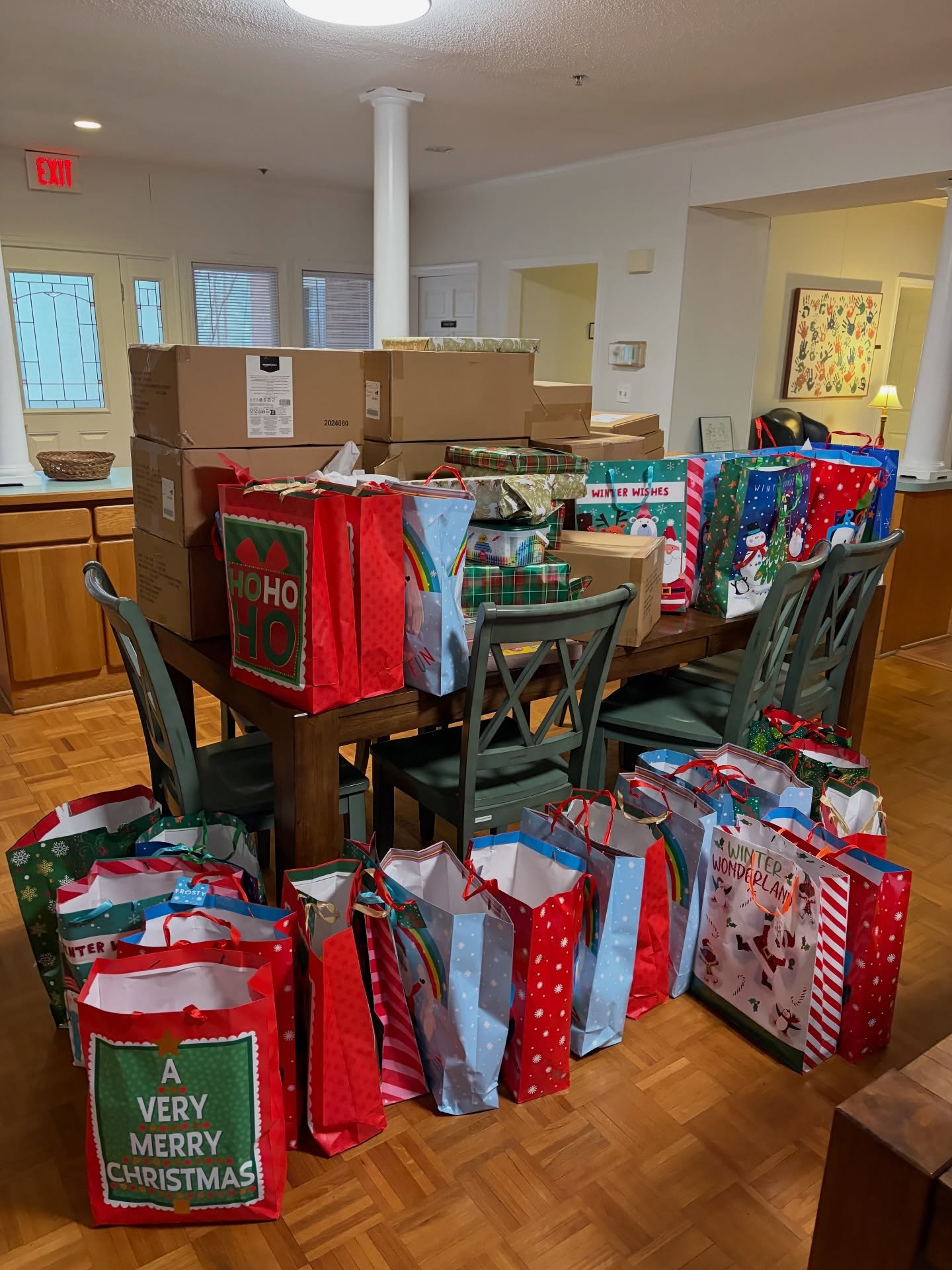 This morning, the Kech, Inc. team dropped off an incredible donation of essentials for our family shelter&mdash;toiletries, sheets, pots and pans, children&rsquo;s items, and so much more.

This generosity will make a such an impact, and we are truly