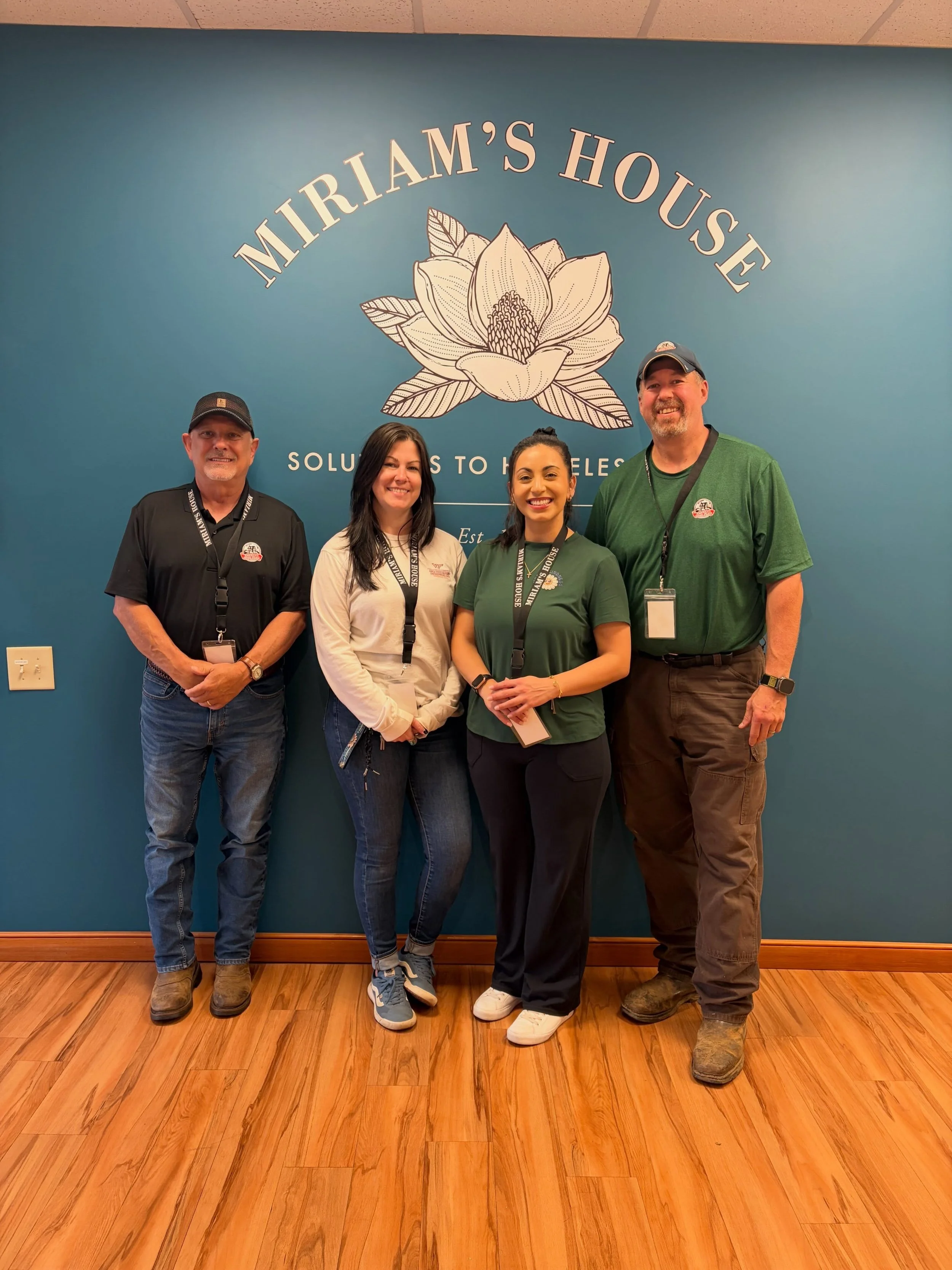 Rain couldn&rsquo;t keep this crew away!
 
A huge thank you to Sara, Denver, Jason, and Julyanna from America&rsquo;s Home Place for spending time volunteering with us at Miriam&rsquo;s House!
 
Their team jumped right in at our Family Shelter&mdash;