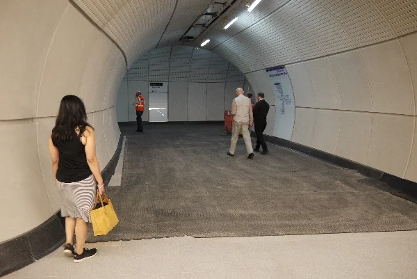 Walk way 600.jpg