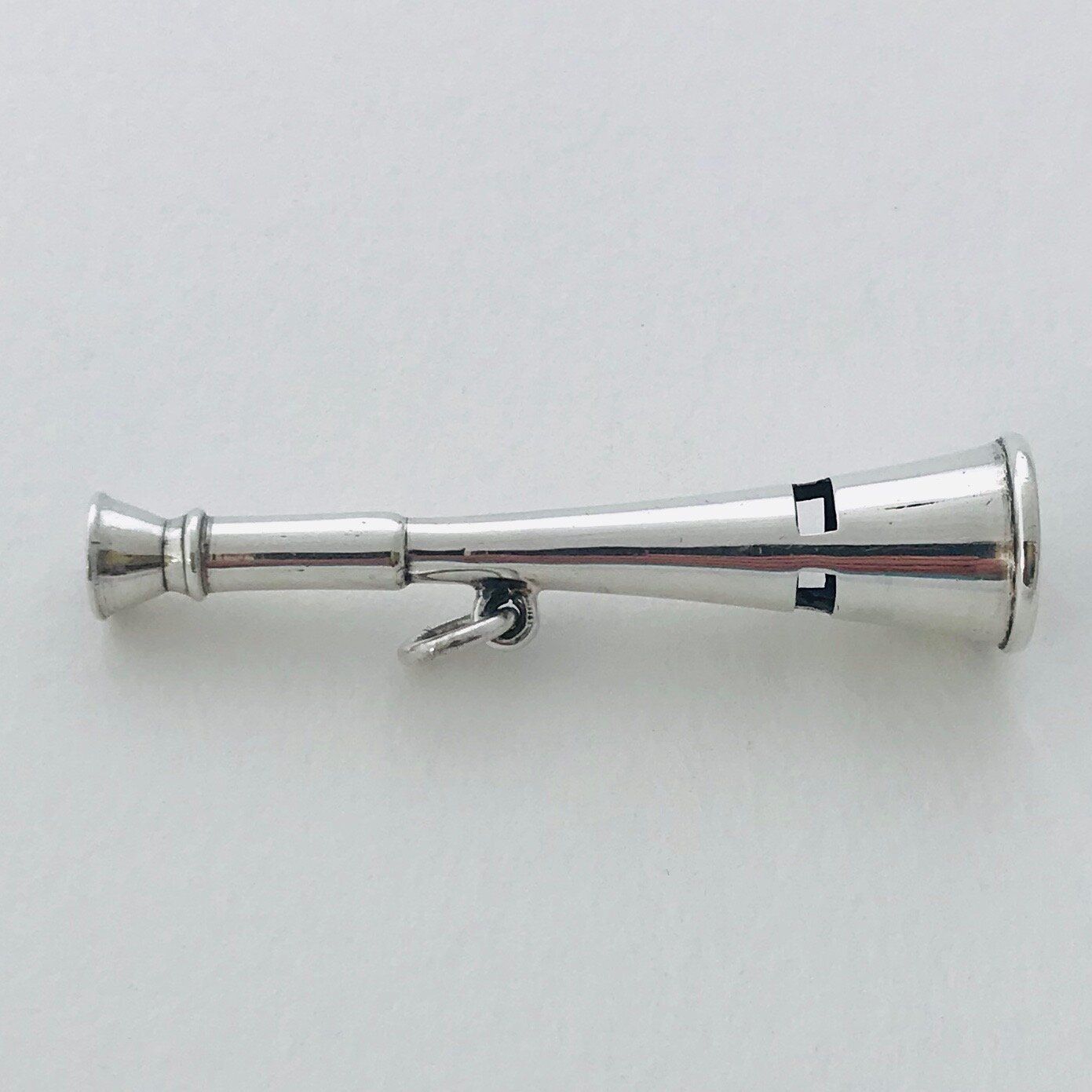 Sterling Silver Whistle in form of a Hunting Horn