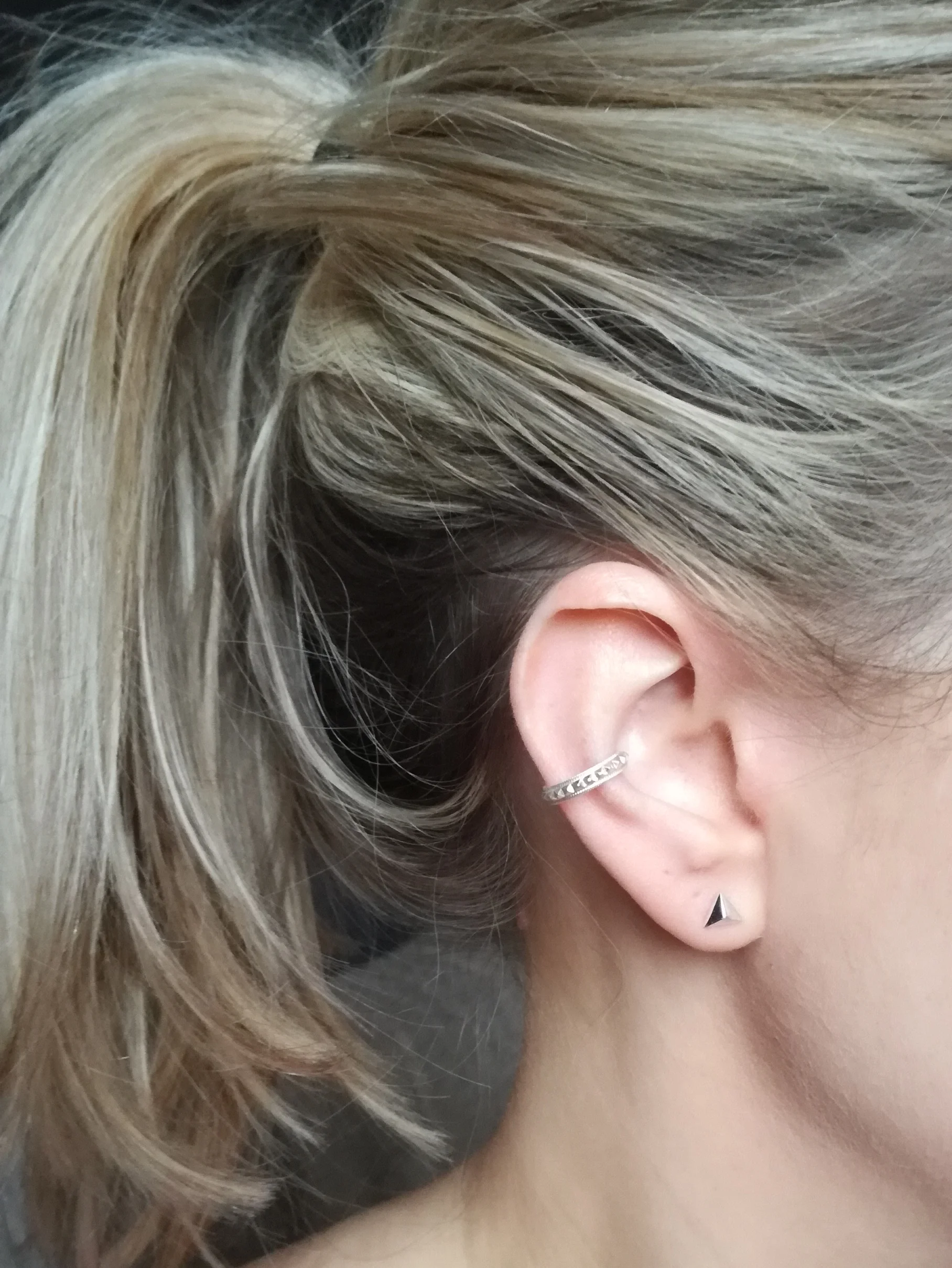 Pyramid_earcuff.jpg