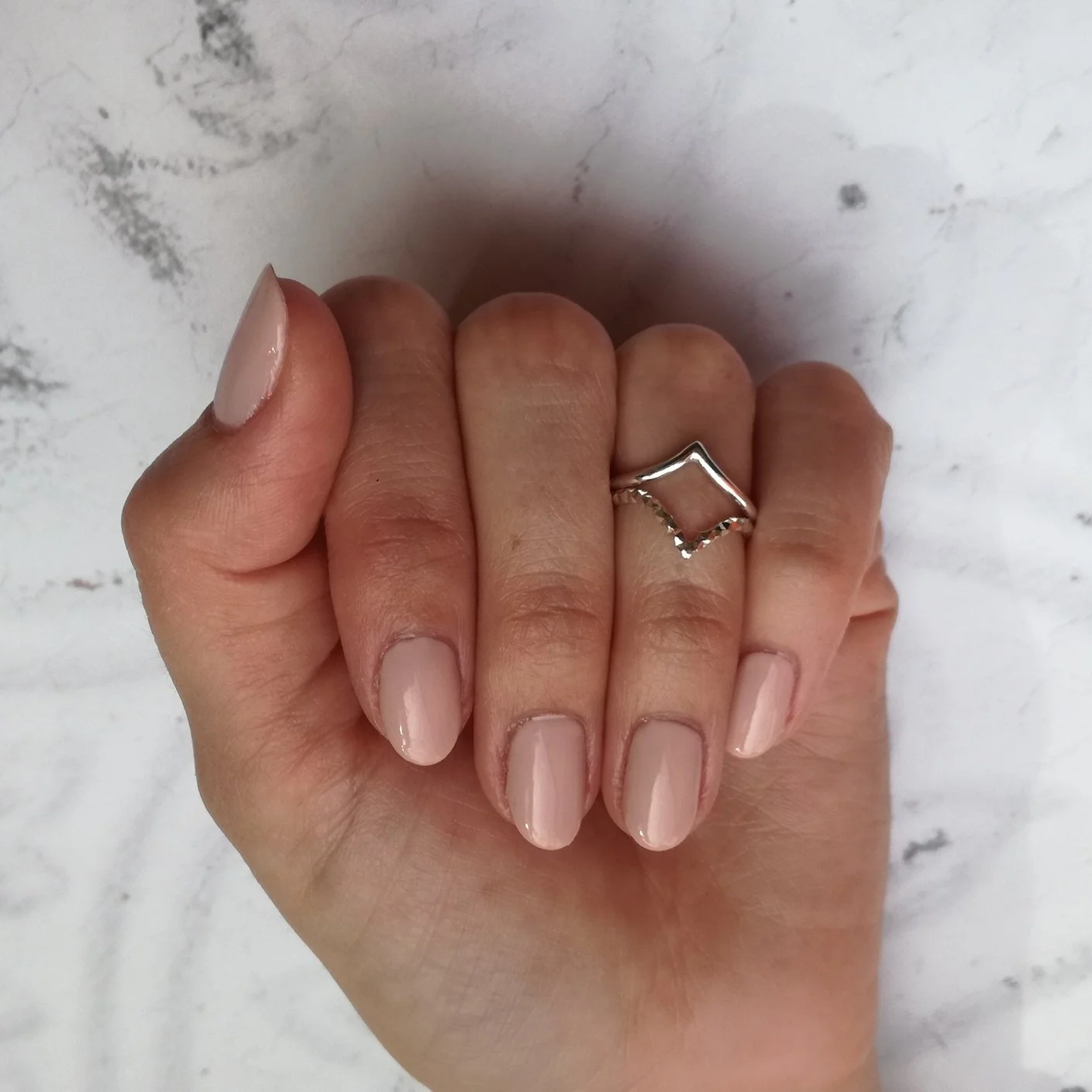 Get Wallpaper Chevron Stacking Rings Marion Made For iPhone Free