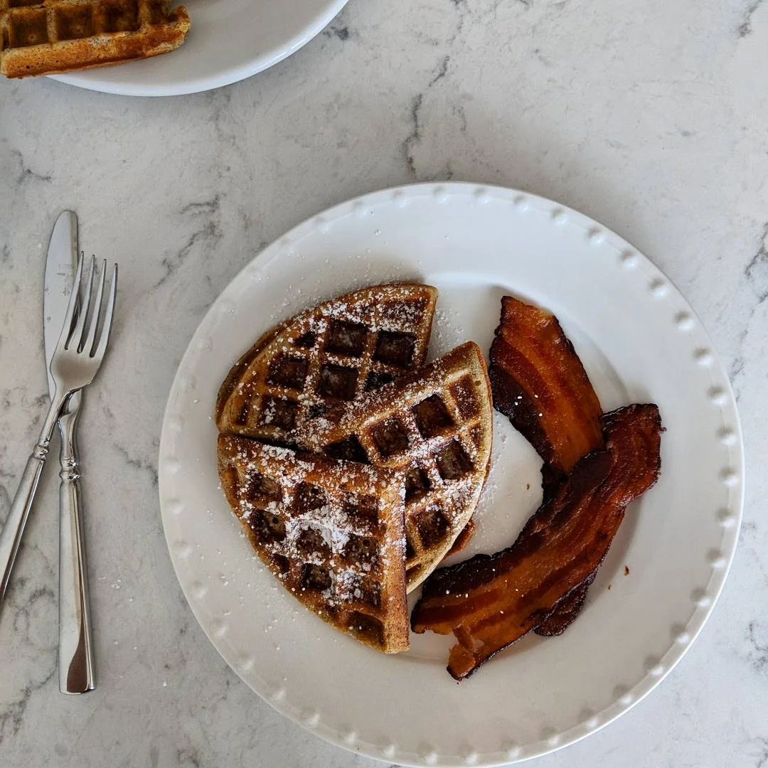 waffles_and_bacon_ready_to_eat.jpg