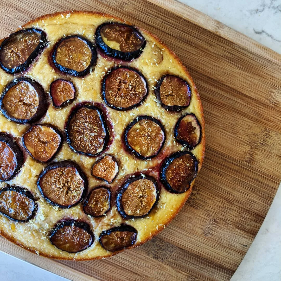 foolproof_ricotta_cake_with_fig_honey_pistachios.jpg