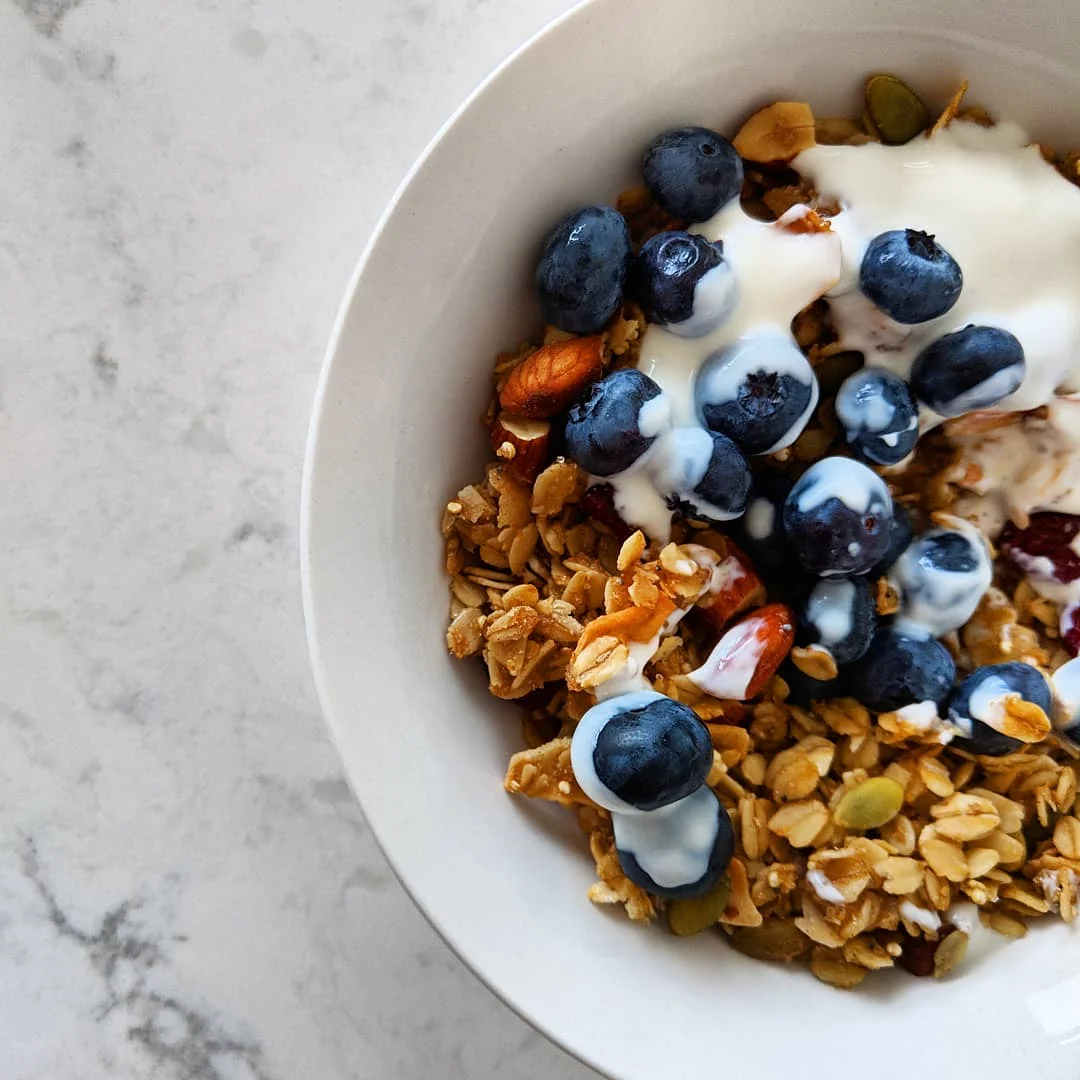 almond_ginger_granola_closeup_blueberries_yogurt.jpg