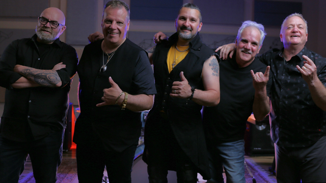 Foreign Journey a Saint-Hyacinthe