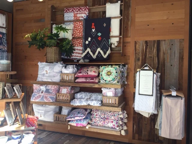 Mod. Merchant image 8.JPG