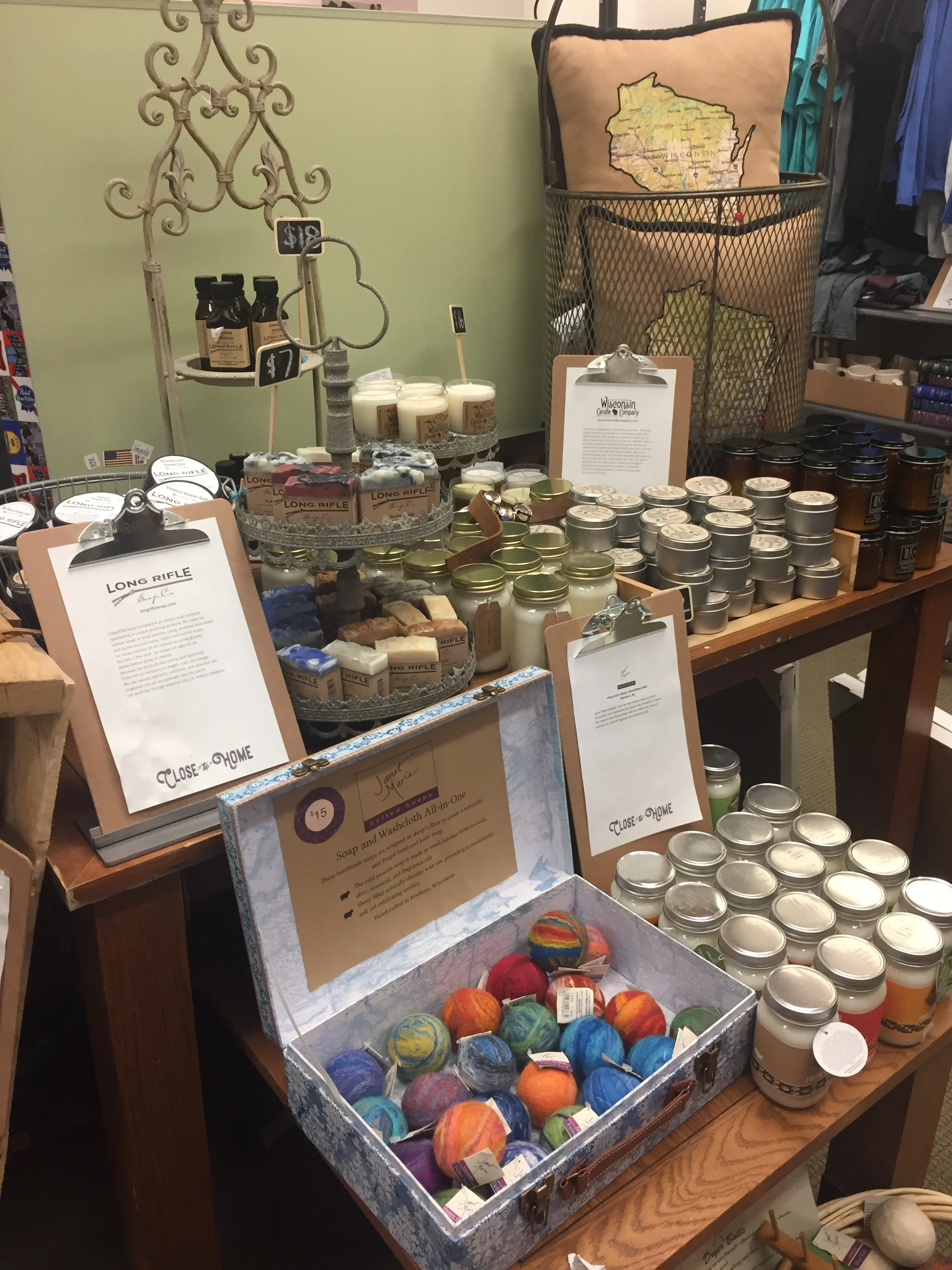  Offer a variety of different products to appeal to your many customers. 