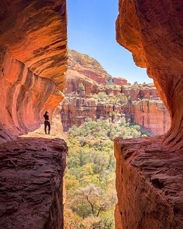 &ldquo;Life is either a daring adventure or nothing.&rdquo; &ndash; Helen Keller 🙏 
What adventure are you getting into this weekend?
#BeThereNow #CruiseAmerica 
______________________
📸 @t_secody
📍Sedona, Arizona