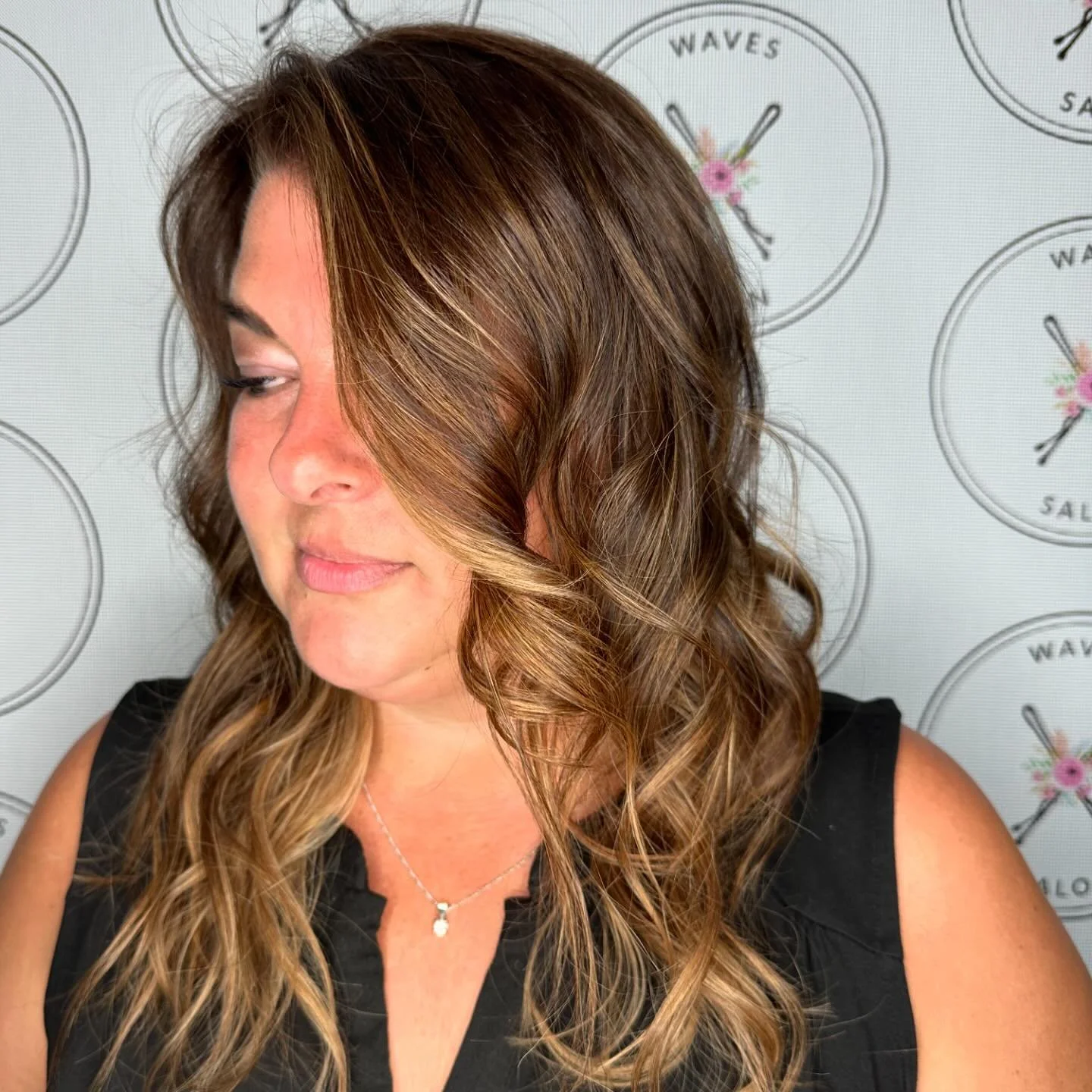 ~ milk chocolate ~ caramel ~ highlights ~ 

#experienceyourwave #moncton #monctonNB #NB #newbrunswick #explorenb #dieppe #shediac #riverview #monctonhairstylist #newbrunswickhair #newbrunswickstylist #monctonhairsalon #eastcoasthair #supportlocal #at